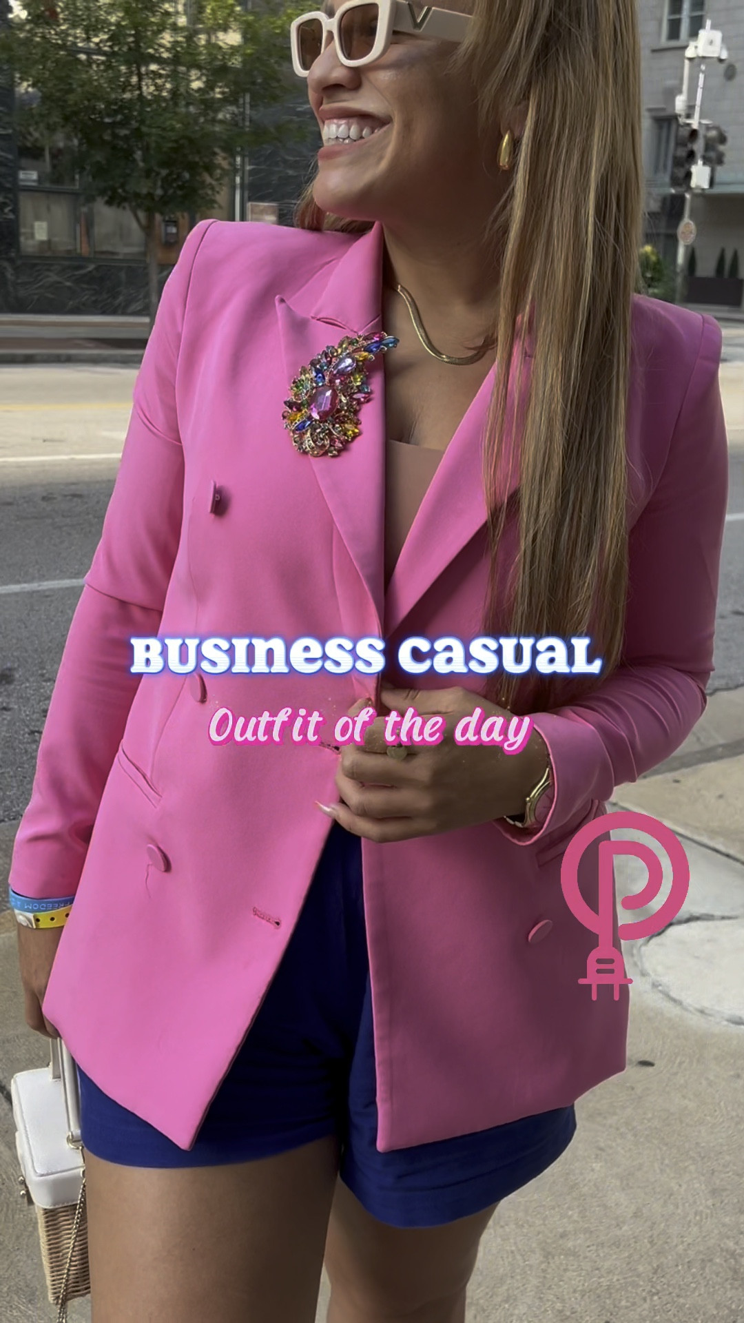 Business Casual Outfit of the day 
.
#BusinessConference #outfitoftheday #linen #suit #Workwear #latinainfluencer #tampaflorida #Florida #Businesscasual #sneakersoftheday #rosegold #elevateyourelegance #Ltkfinds #ltksalesalert #ootd

#LTKshoecrush #LTKstyletip #LTKworkwear
