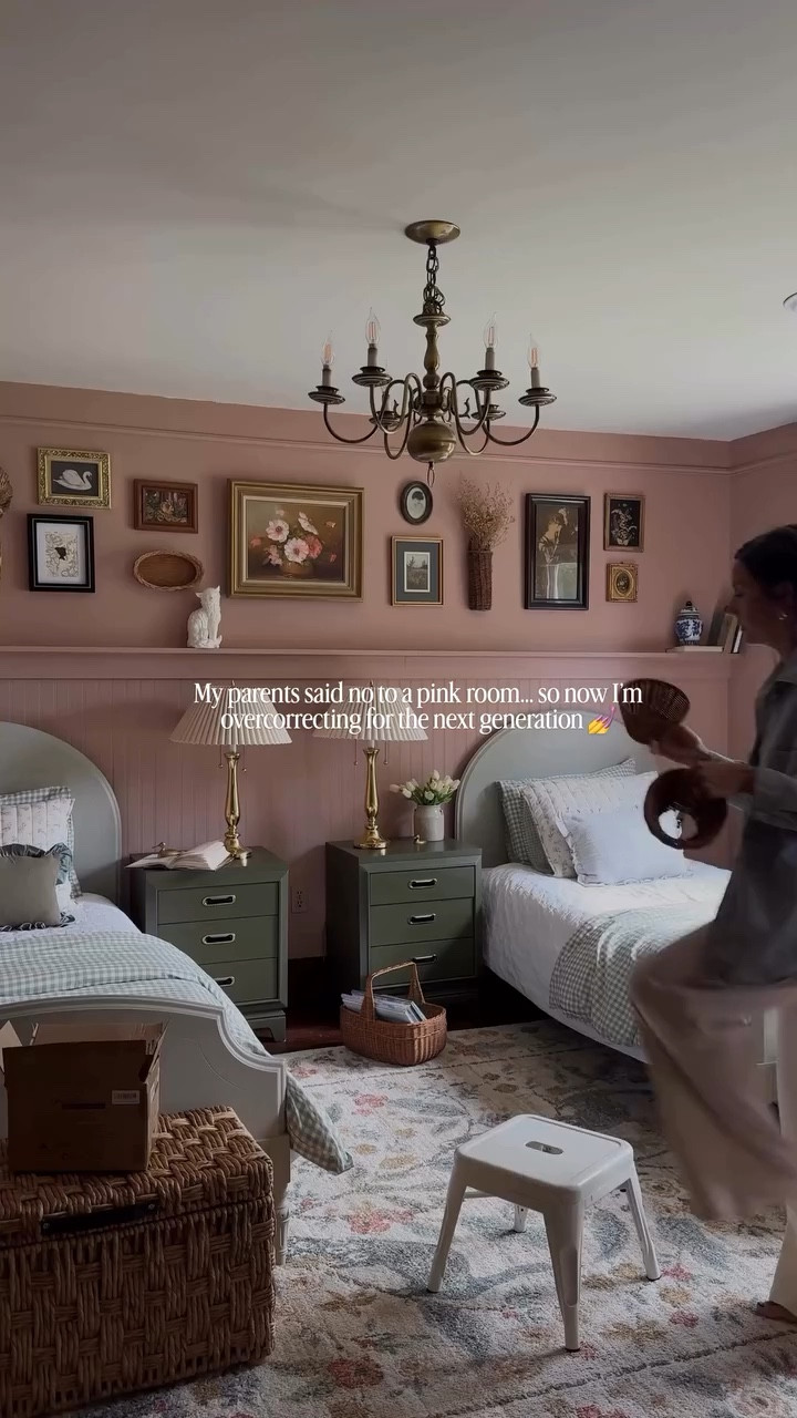 I didn’t get the pink room of my dreams growing up… and no, it wasn’t a tragic childhood event 😌

But apparently my adult coping mechanism is turning an entire room into a whimsical, vintage-inspired pink fantasy.

For the children.
Obviously. 💅

If you love vintage-inspired, moody, lived-in corners and old homes that feel layered and personal… follow along. I’m basically just over here decorating like it’s therapy ✨

-

#GirlhoodDreams #PinkRoomMagic #InnerChildHealing #CozyHomeVibes #MotherhoodMoments