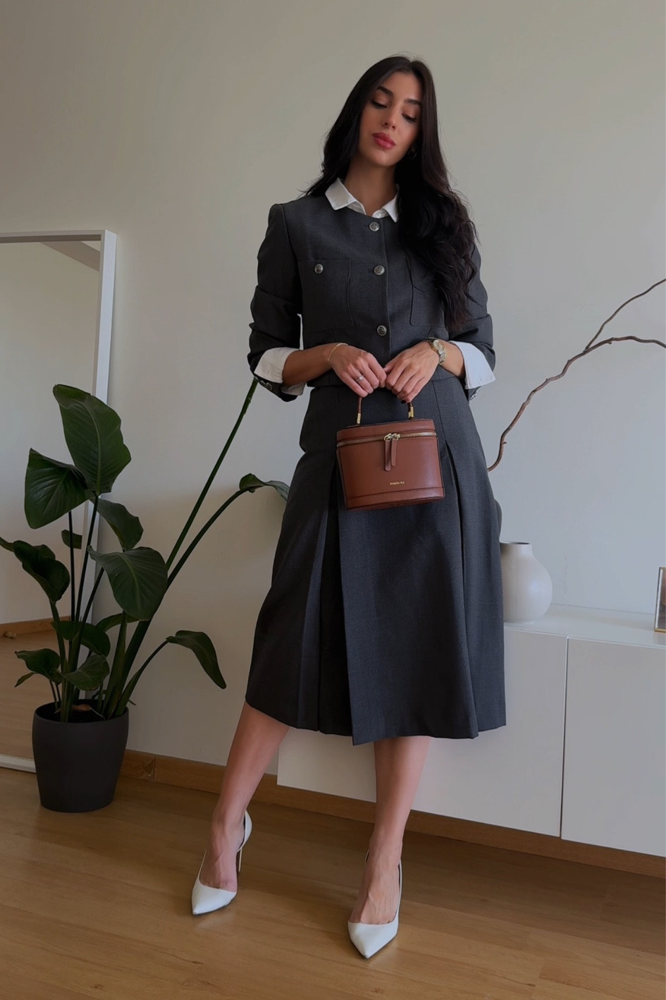 OUTFITS OFICINA OTOÑO 2024
Parte 3/4

No tienes un traje de blazer y falda todavía? 🙊

#LTKeurope #LTKworkwear #LTKautumn