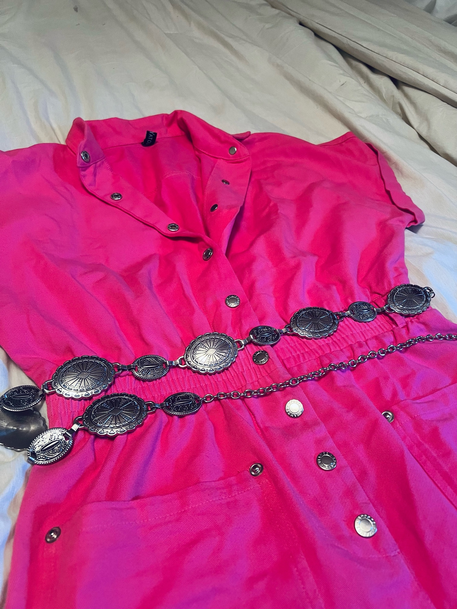 Absolutely love this romper! Will be getting it in more colors! It’s not too short and runs true to size! I got a Medium! The belt I got the up to 36” 🩷

Western fashion/ romper/ pink/ bachelorette fit/ Amazon fashionn

#LTKSummerSales #LTKStyleTip #LTKFindsUnder50