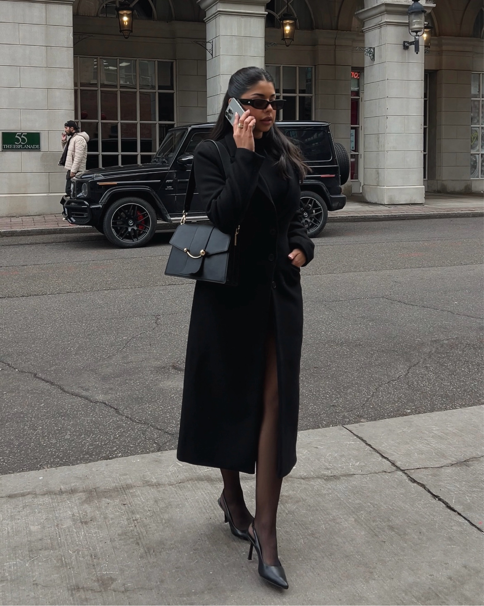 A timeless coat to elevate your daytime look or complement your evening outfit  

#LTKstyletip #LTKwinter
