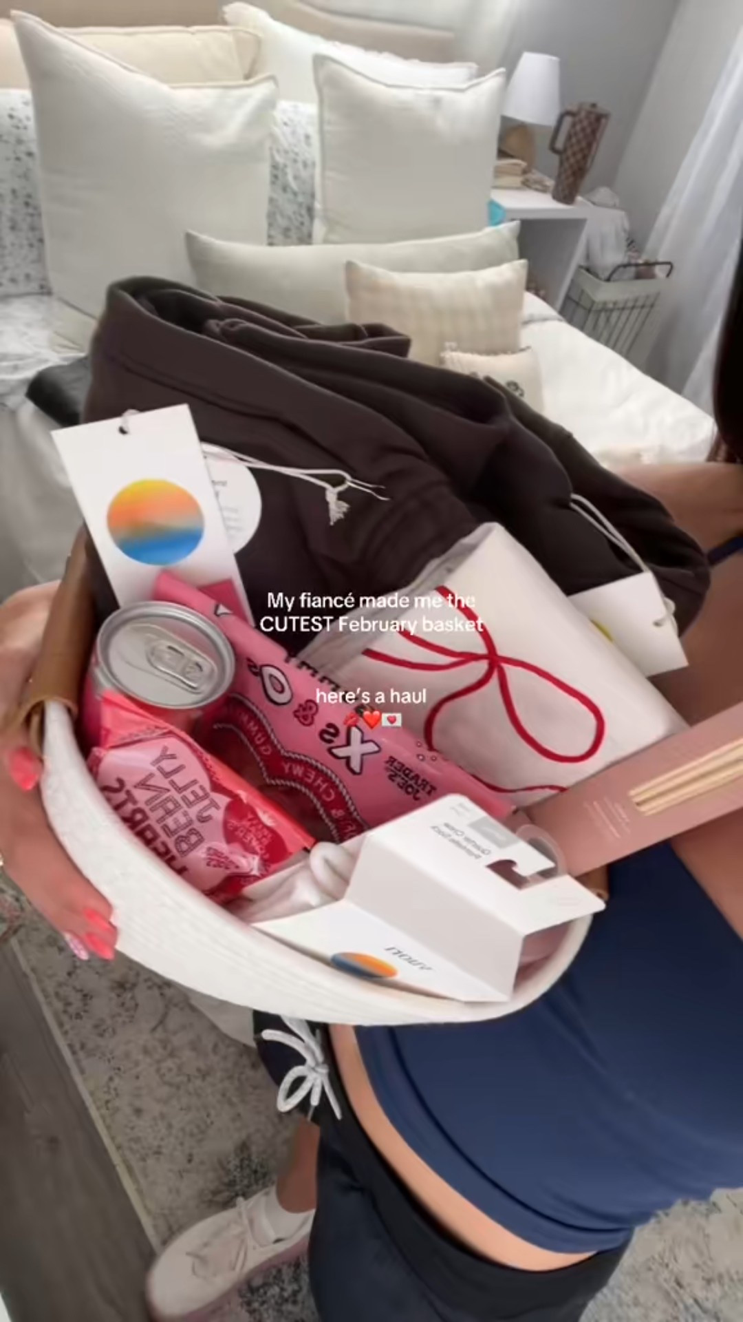 Valentines basket from my fiancé!! 