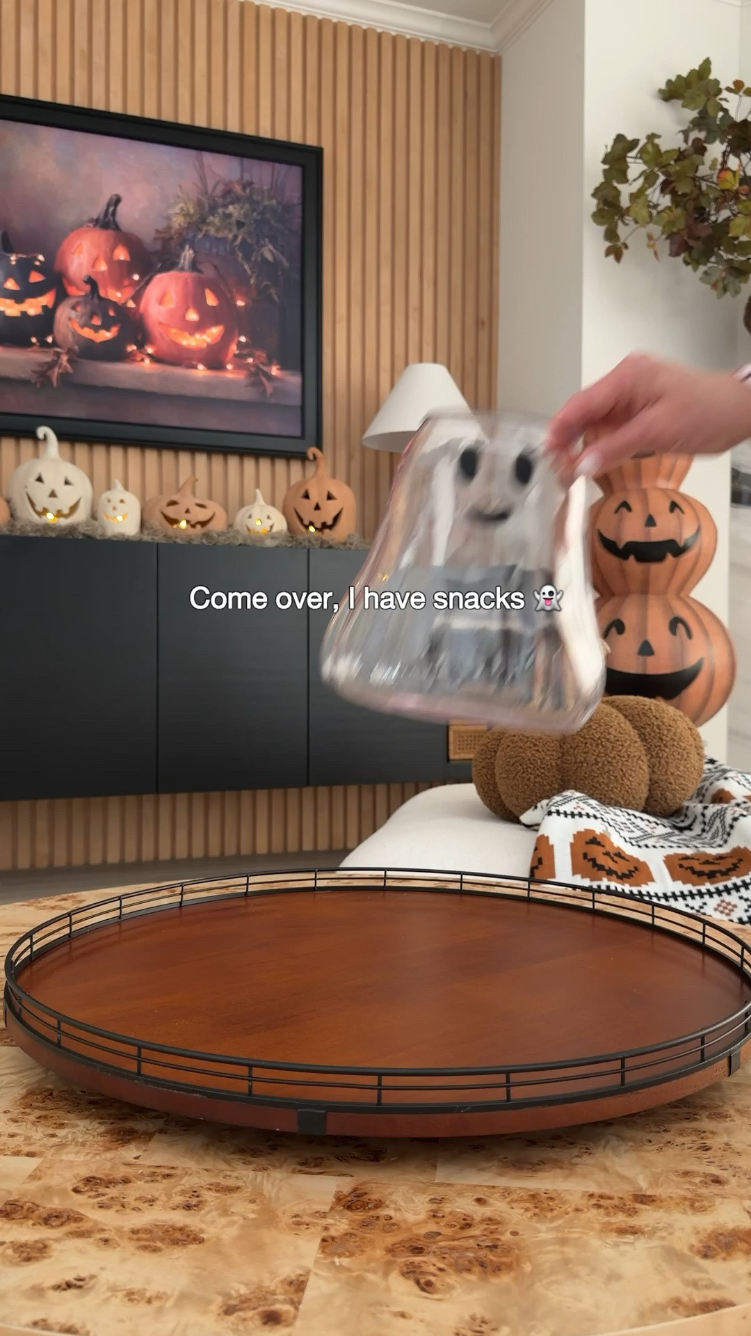 #ad Spooky movie night with all our favorite ghouls 👻🍿🖤 I used @evite to get everyone invited, then handled the important part… snacks, obviously. 🎃

#Evite #HalloweenMovieNight #HalloweenHosting #HalloweenPartyIdeas #SpookySeason