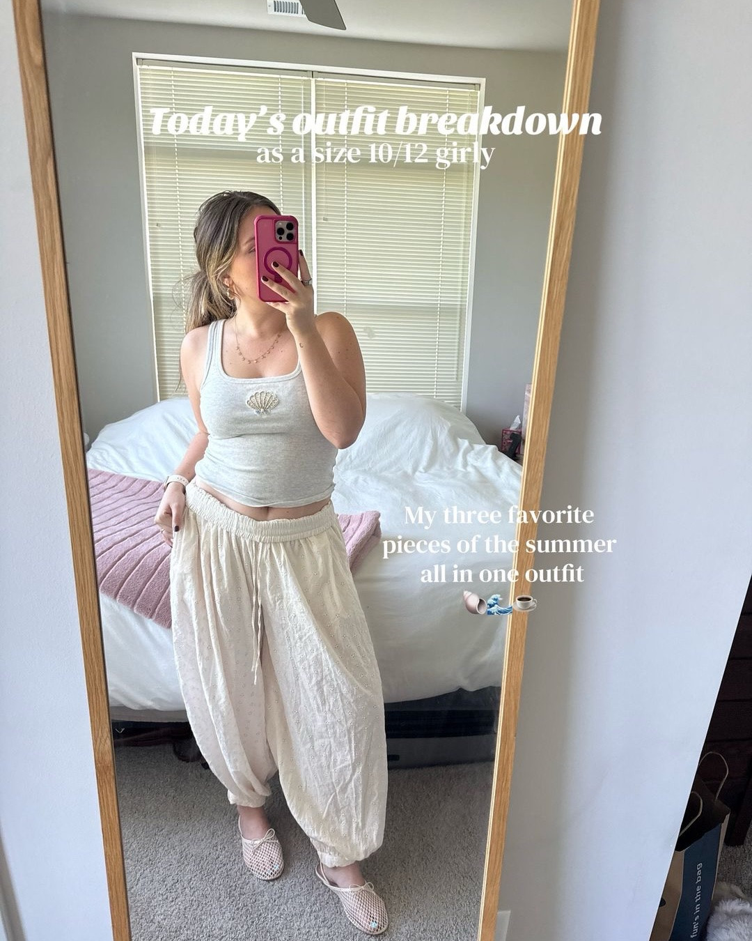 literally been wearing these three pieces on a nonstop loop this summer. I can’t believe these pants are @walmart !!!! Cutie tank from @target #midsizefashion #size12fashion #size10fashion #comfyoutfit #wfhoutfit