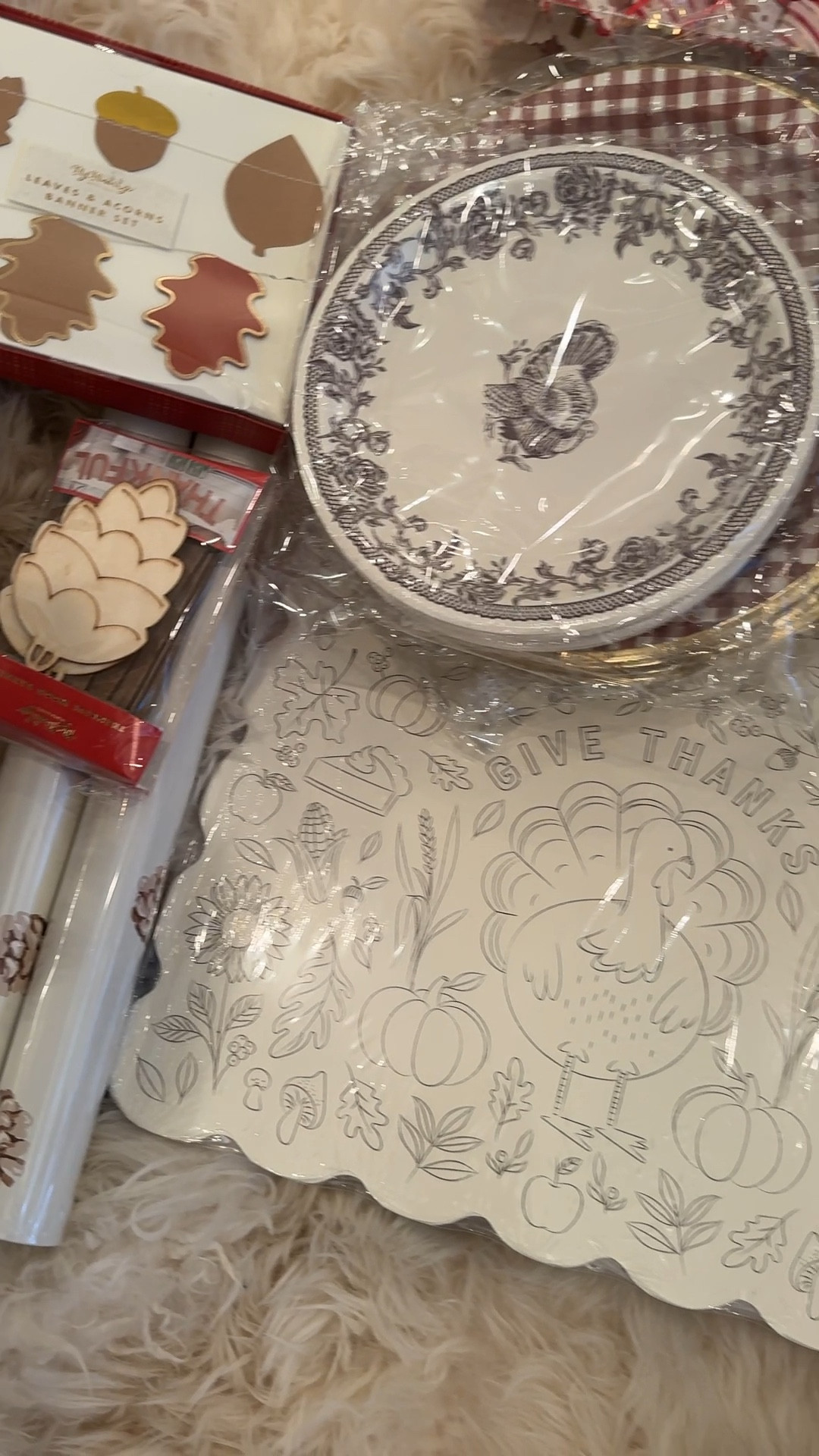 Thanksgiving table, Christmas table, Christmas decor, Thanksgiving decor, holiday decor 

#LTKSeasonal #LTKParties #LTKFindsUnder50