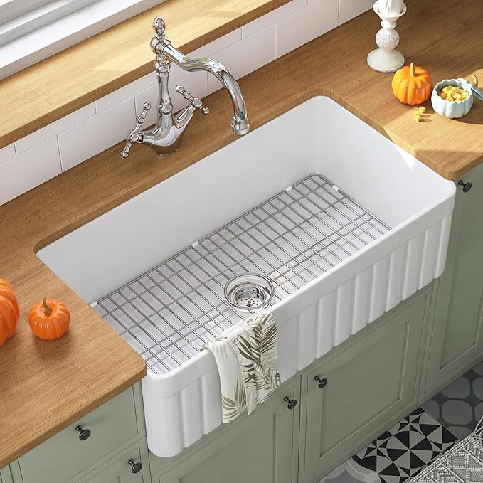 Fireclay Farmhouse Sink, DeerValley DV-1K502 Solstice 33"L x 18"W Farmhouse Kitchen Sink White Si... | Amazon (US)