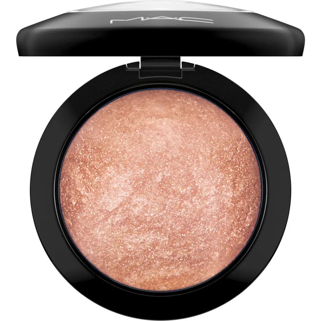 MAC Cosmetics Mineralize Skinfinish Powder Highlighter in Cheeky Bronze at Nordstrom | Nordstrom