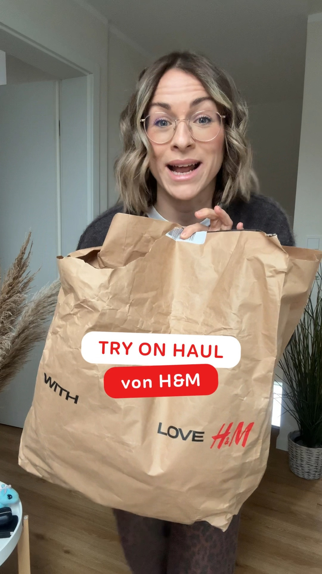 H&M haul #sneaker #hm #hundm
#leoprint #leo #chunkysneaker #pyjama #hoodie #sweater #haul 

#LTKdeutschland #LTKmidsize #LTKsale