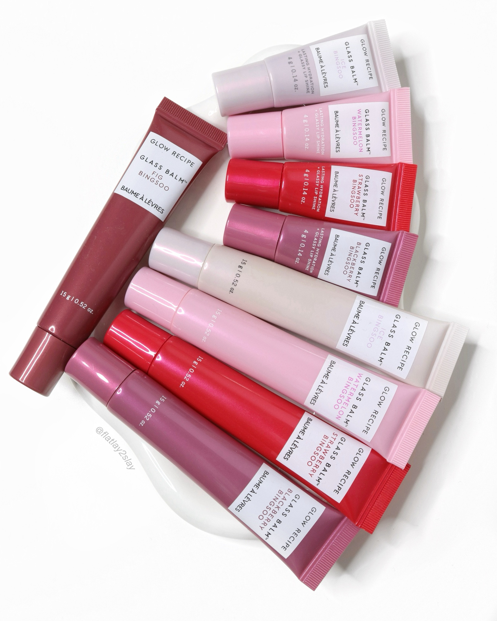 Glow Recipe Glass Balm collection 🎀 Do you like full size or cute minis? And which one is your favorite? 

👄 Glow Recipe Glass Balm:
🧊✨ Ice Bingsoo - clear, fruit blend scent
🍉 Watermelon Bingsoo - sheer soft pink
🍓 Strawberry Bingsoo - sheer pinky-red
🫐 Blackberry Bingsoo - sheer berry
🍇 Fig Bingsoo - sheer mauve nude (glowrecipe website exclusive)

*pr gifted

Products are linked in bio 🎀 links are affiliated

makeup • beauty • makeup favorites • luxury makeup • trending makeup • gifts for her • gift guide for her • Christmas shopping • makeup haul • Glow Recipe Glass Balm • pink aesthetics • girly girl • girly things • pinterest girl • soft girl aesthetics • that girl • pretty makeup

#glowrecipe #lipbalm #lipbalms #makeupcollection #makeupfavorites

#LTKGiftGuide #LTKBeauty #LTKFindsUnder50