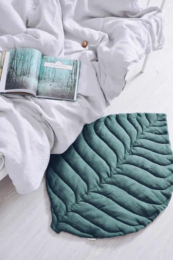 READY 2 SHIP! Leaf play mat from natural linen, GREEN color. The best baby shower gift! | Etsy (US)