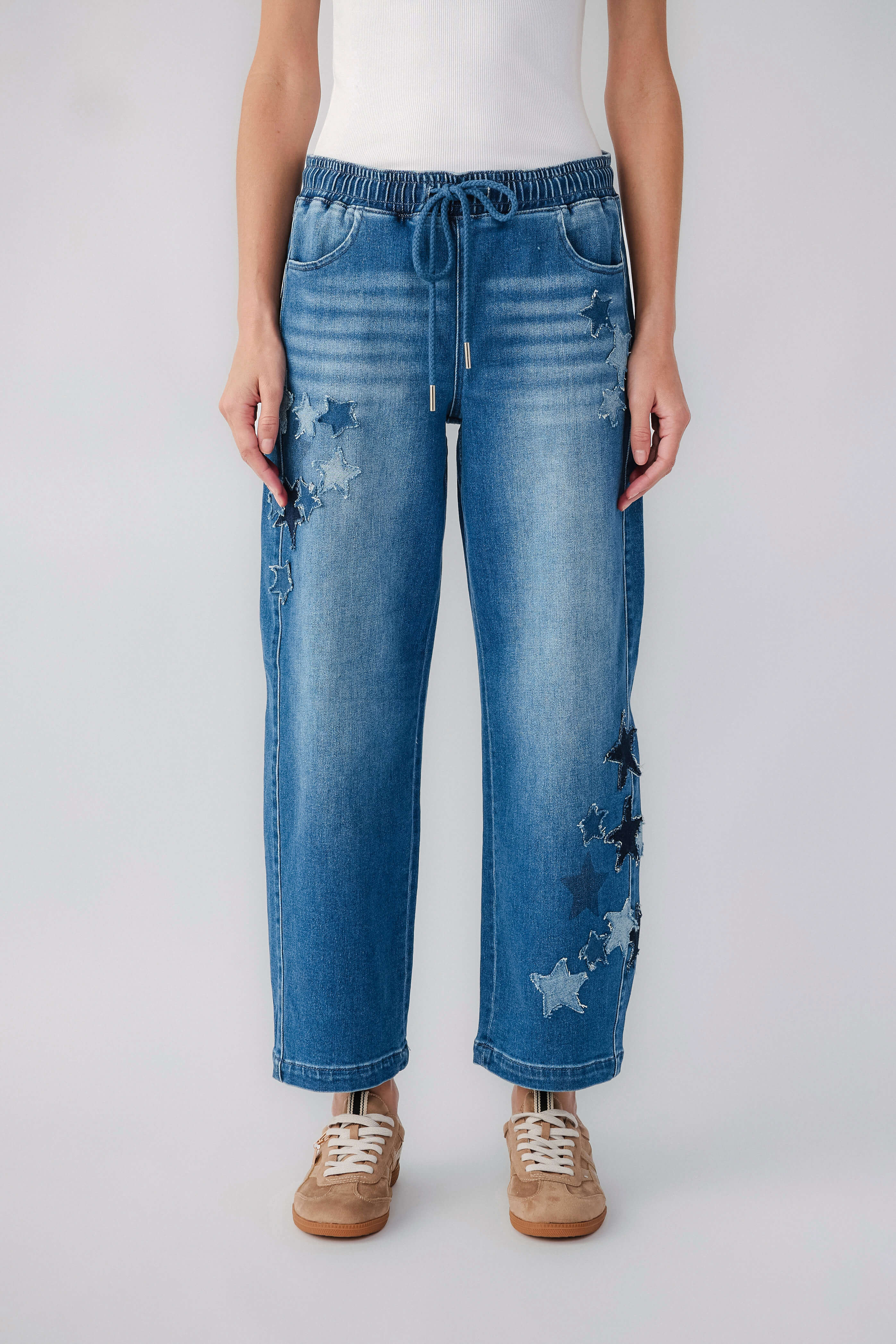 Risen Luna Relaxed Star Pull-On Barrel Jeans | Social Threads