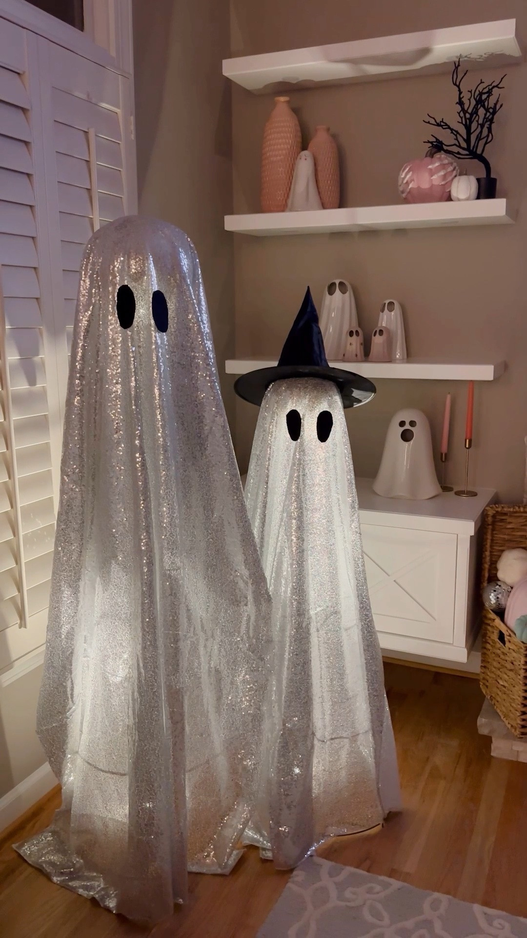 Disco ghosties 😍🪩🖤👻

#LTKSeasonal #LTKHome #LTKstorytime