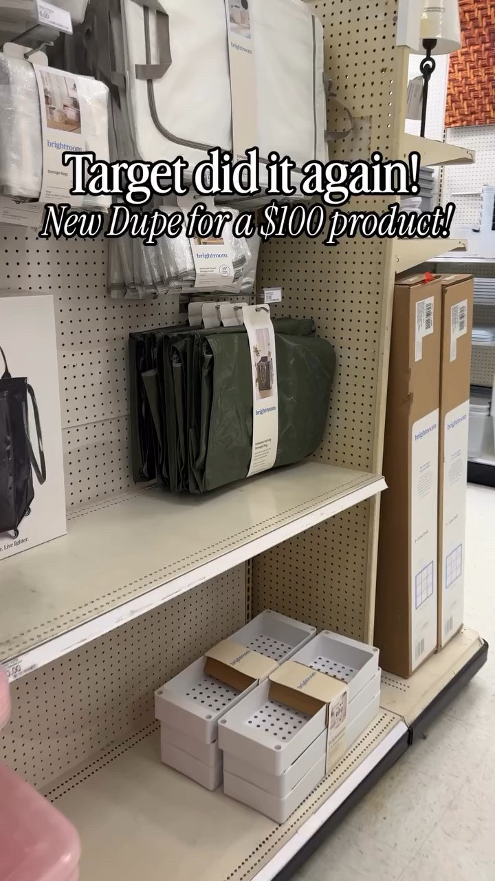 A new color of Targets $12 rolling bag! This is their version of a Hulken bag, Follow + comment “SHOP” for a link! (make sure you’re following to receive it) ✨ & if you love Target  finds and gift ideas, follow along for more!

#Targetcreator #targetfinds  #targetstyle