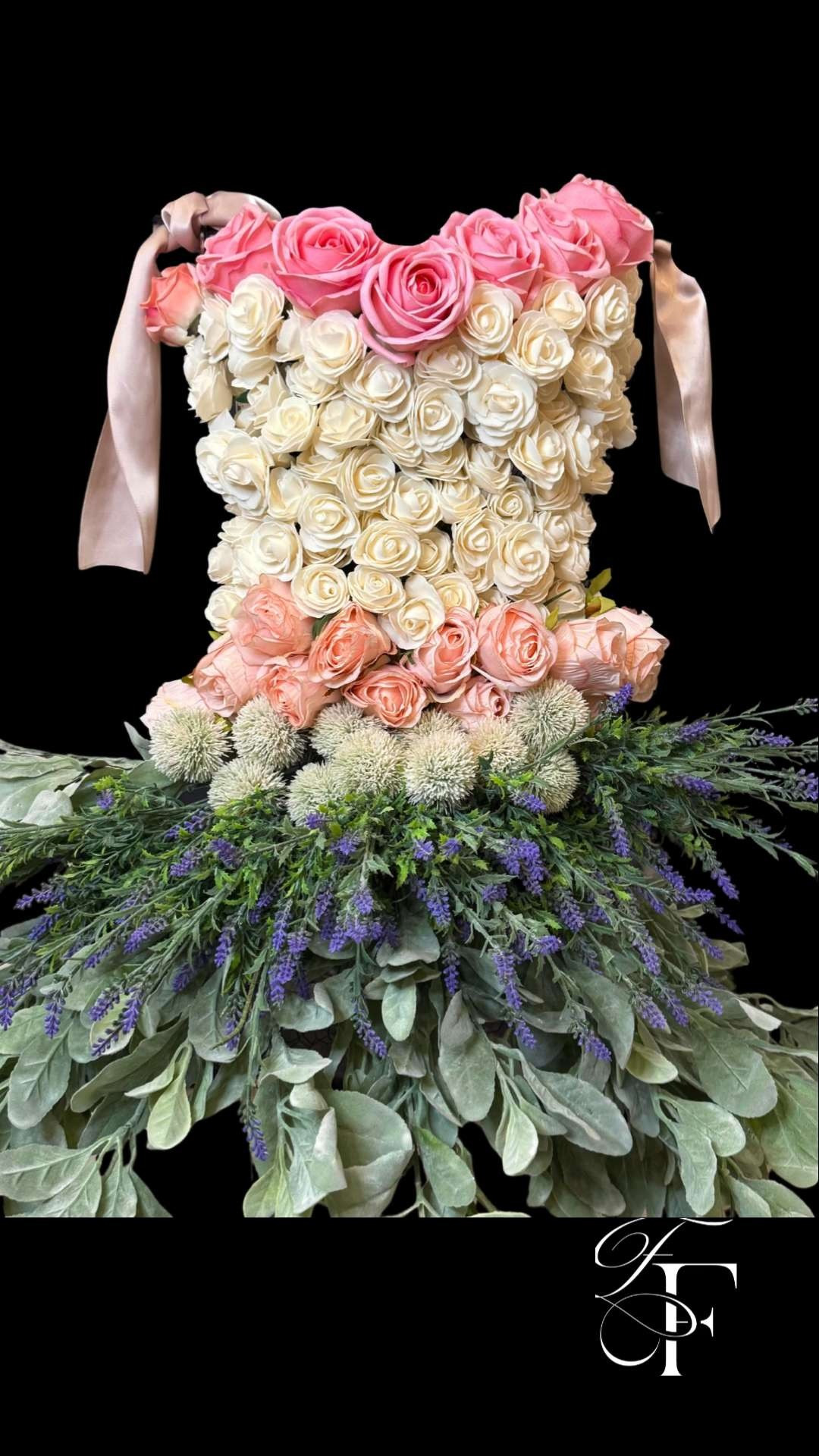 Faux Flower Art 

I made this faux flower ballerina tutu with faux roses, lilacs, thistle and greenery💐🌿 

 #LTKdayinmylife #LTKHome