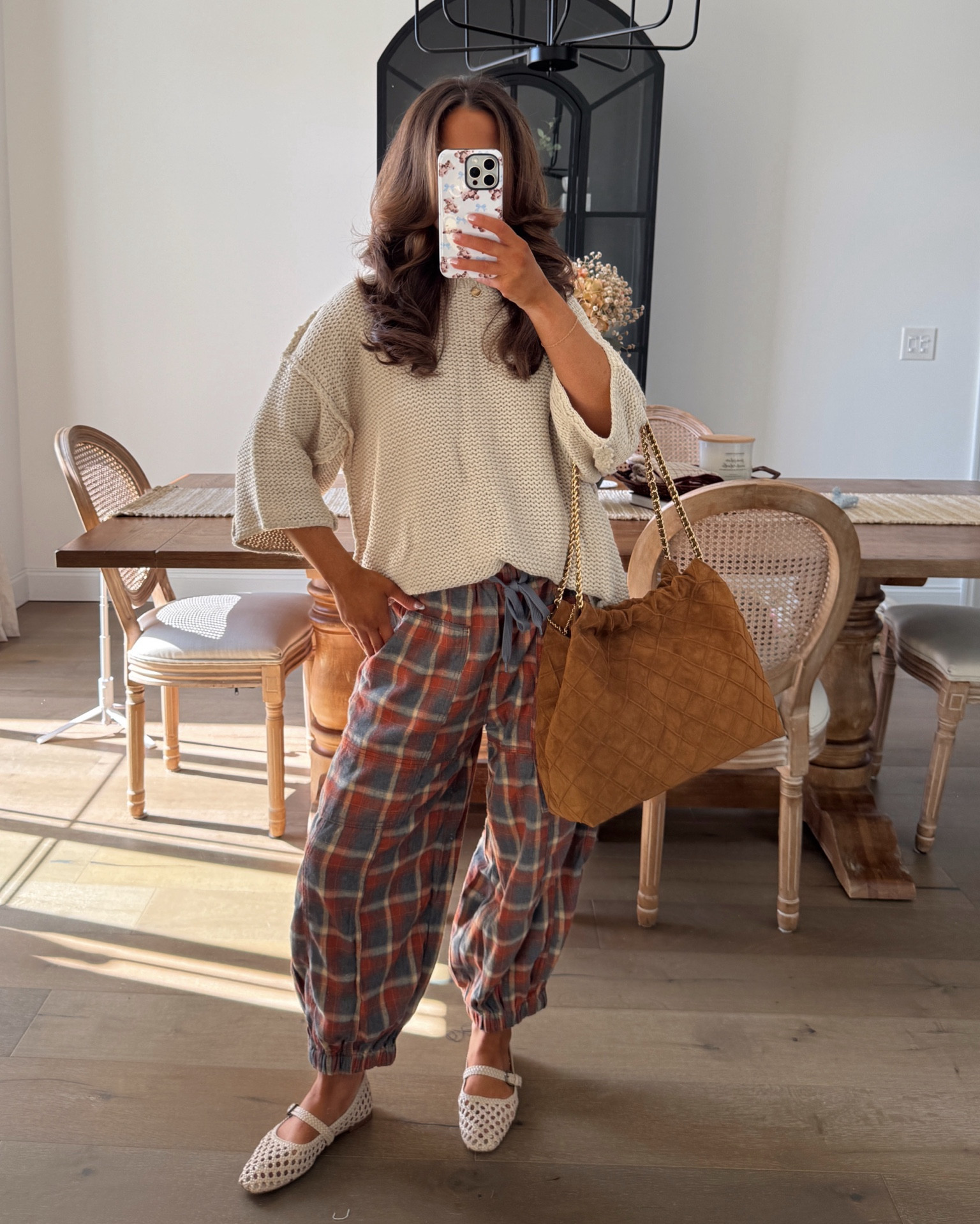 Classic plaid and cozy cream — fall’s chic and comfy duo 🤎🍂

#LTKWorkwear #LTKSeasonal #LTKStyleTip