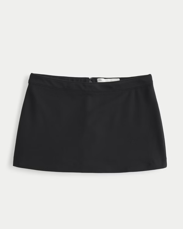 Low-Rise Ponte A-Line Mini Skort | Hollister (EU)