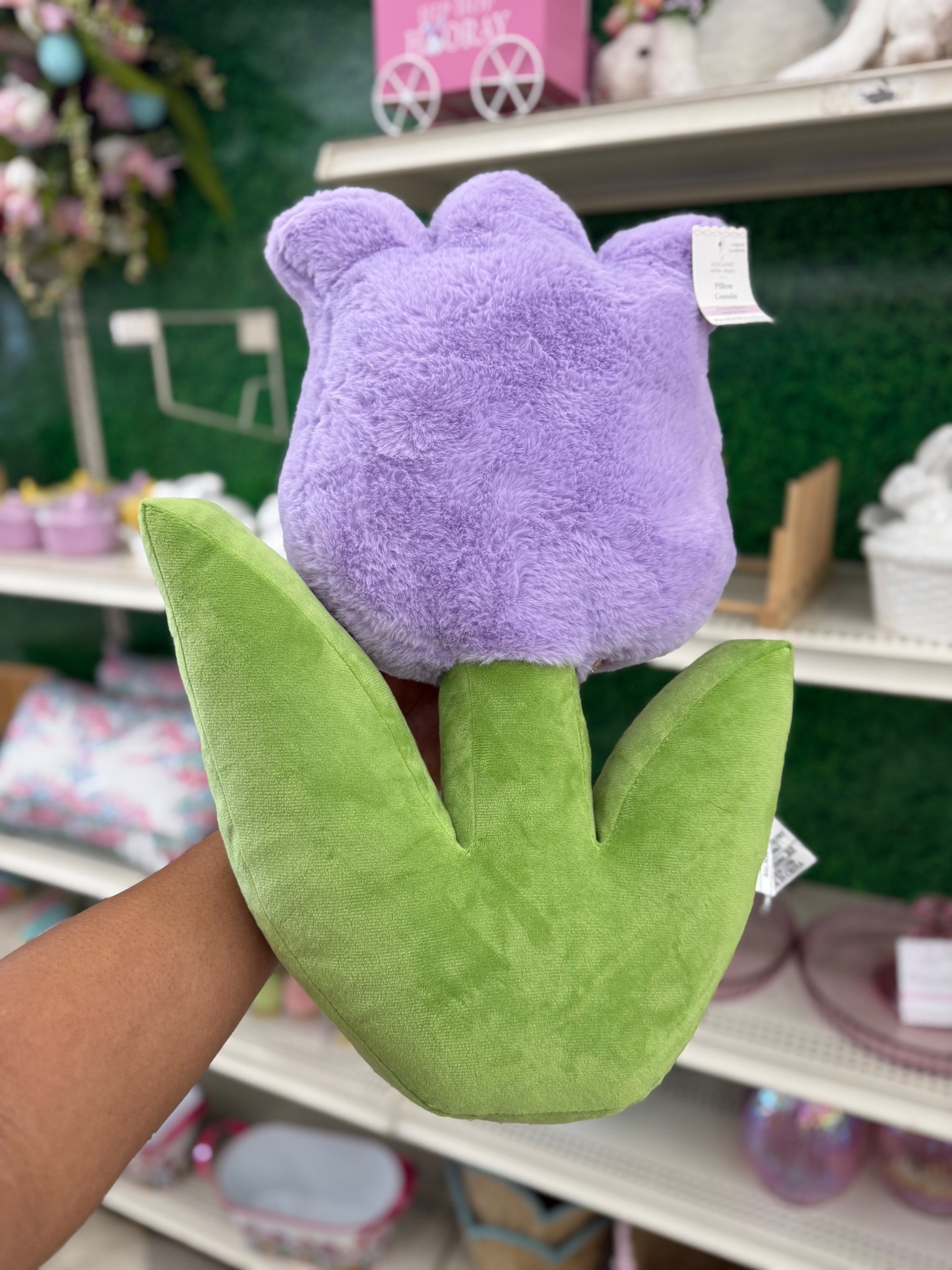 Spotted at Michael’s and I’m obsessed with this purple tulip pillow for spring decor💜🌷

#LTKHome