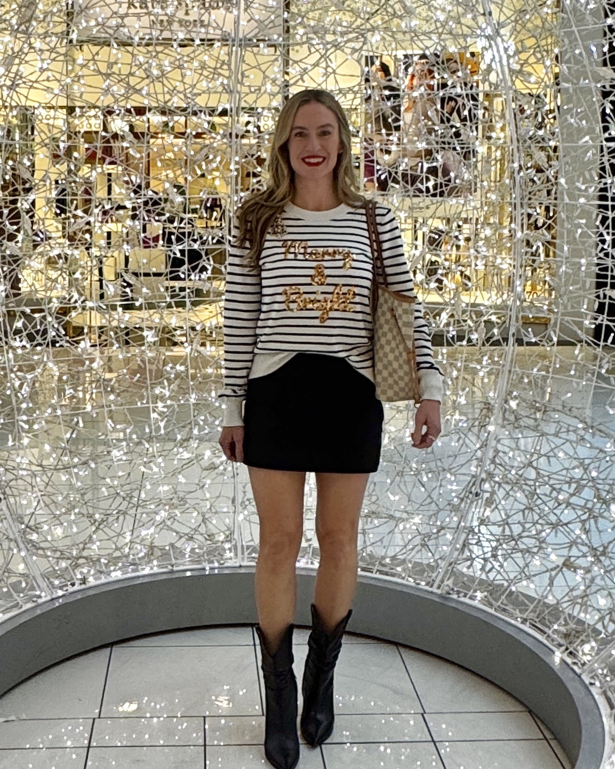 Holiday Outfit 🥂🍾

Most everything is on sale! The skorts that I have linked are my go to for most outfits. 

#everypiecefits

Christmas outfit
Christmas sweater
Holiday sweater
Festive
Mini skirt
Skort
Boots
Booties
Gift idea

#LTKHoliday #LTKSaleAlert #LTKootd