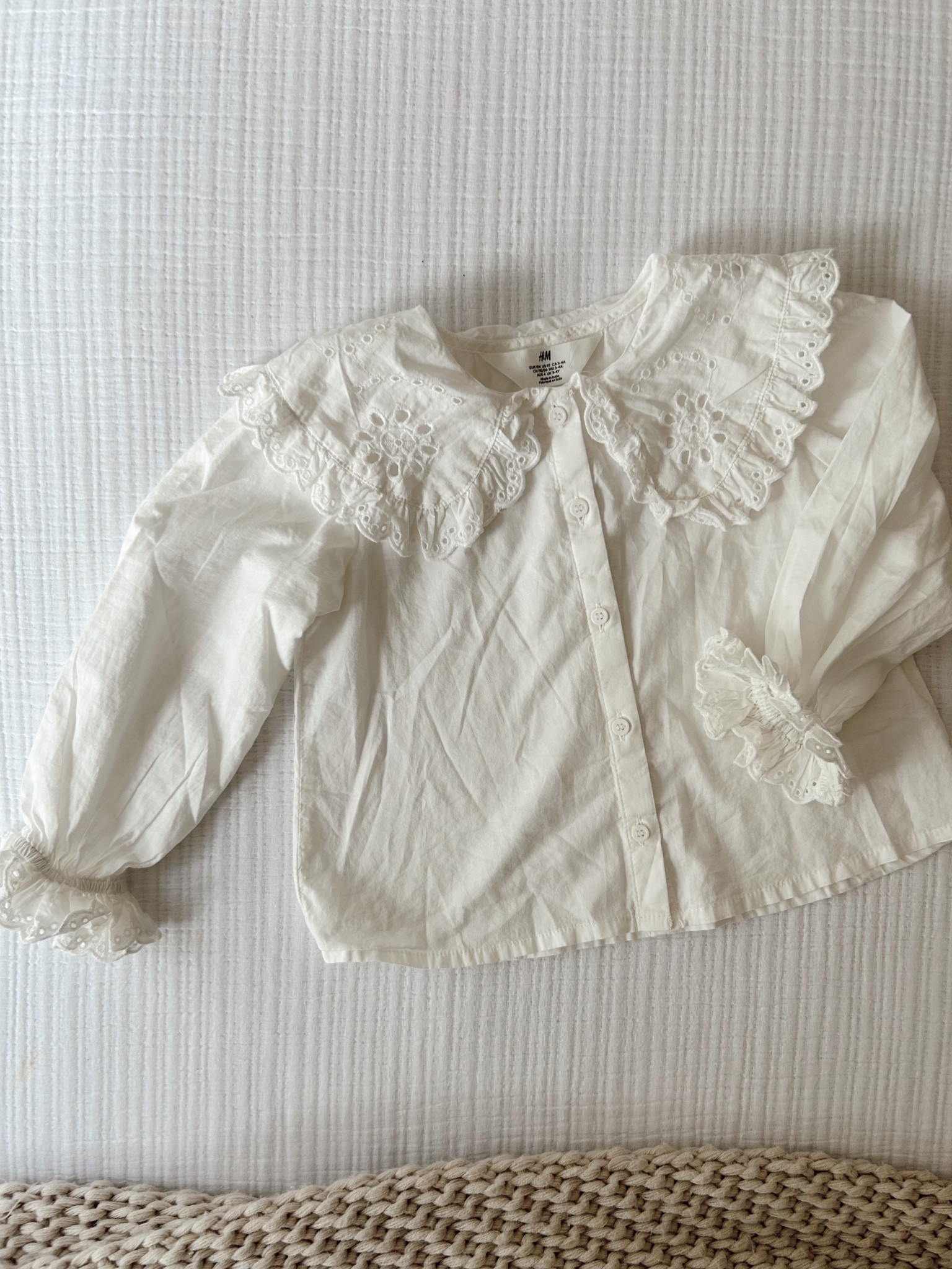 peterpan collar blouse!

#toddlergirl #toddlerstyle #thanksgiving #thanksgivingoutfit #style #holiday #peterpan #collar #whiteblouse #classy 

#LTKKids #LTKStyleTip #LTKFamily