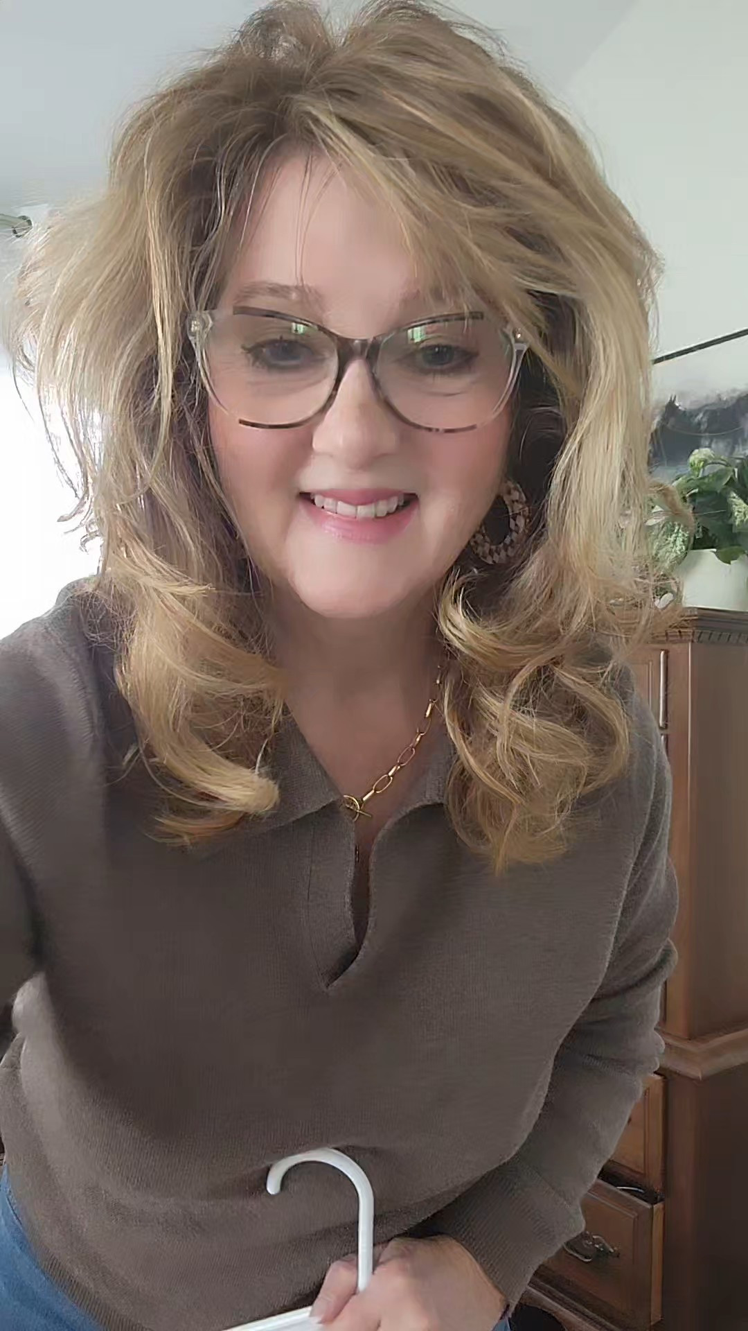 Cozy comfy sweater in chocolate. Soft blended wool. Lightweight yet warm. Comes in several colors from Amazon. 

#LTKFindsUnder50 #LTKStyleTip