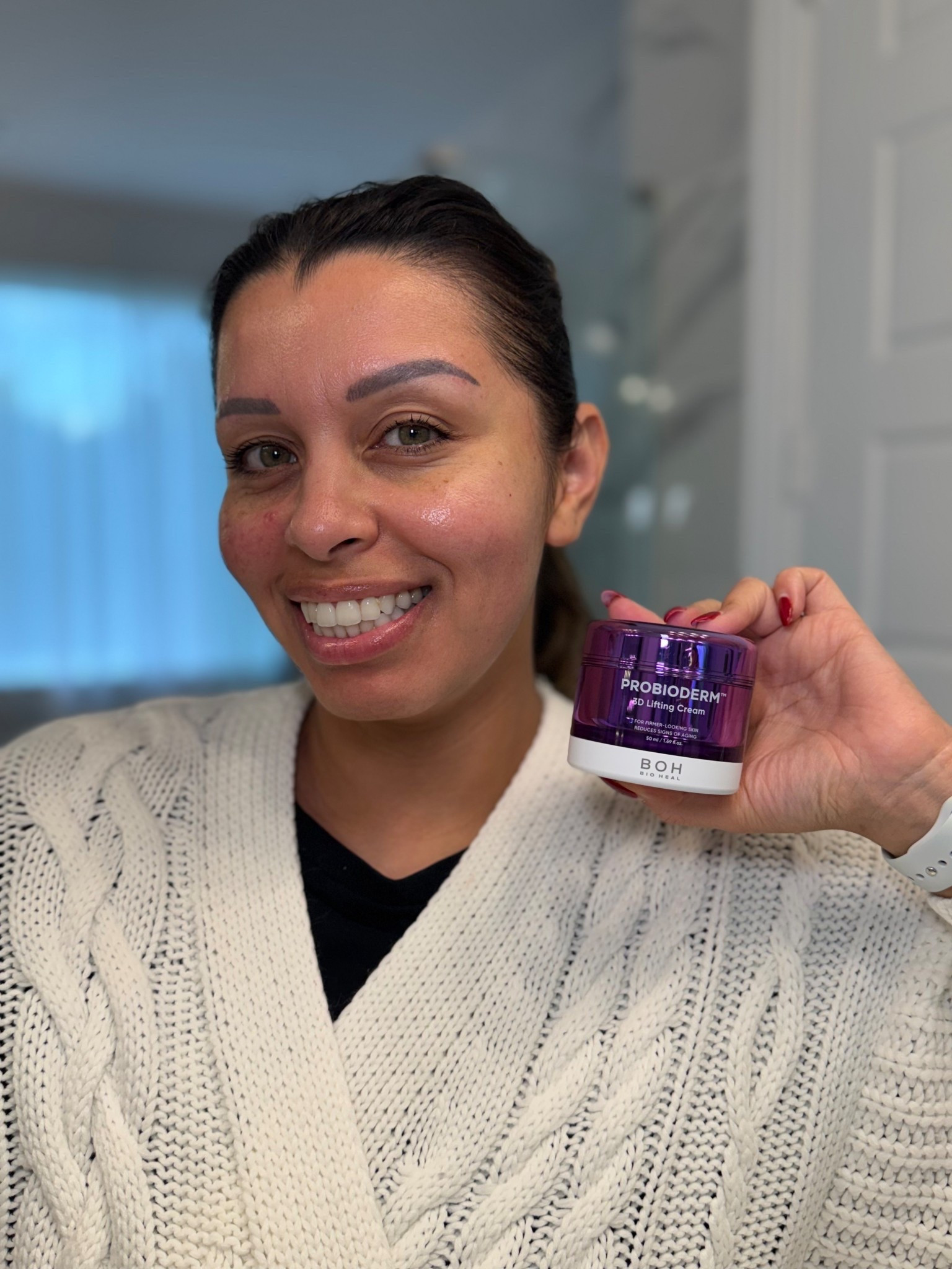 I’ve been using Probioderm 3D Lifting Cream for a few weeks, and I’m really impressed with the results. The cream has a rich yet lightweight texture that absorbs quickly, leaving my skin feeling hydrated and never greasy.
What I love most is how it visibly firms and lifts my skin — it’s like a mini facelift in a jar! My jawline and cheeks look more sculpted, and fine lines are noticeably reduced. Plus, it’s gentle on my sensitive skin, so no irritation at all.
If you’re looking for a cream that boosts hydration, improves elasticity, and gives your face a youthful glow, Probioderm 3D Lifting Cream is a fantastic choice. Highly recommend it!

#LTKOver40 #LTKFindsUnder50 #LTKItBag