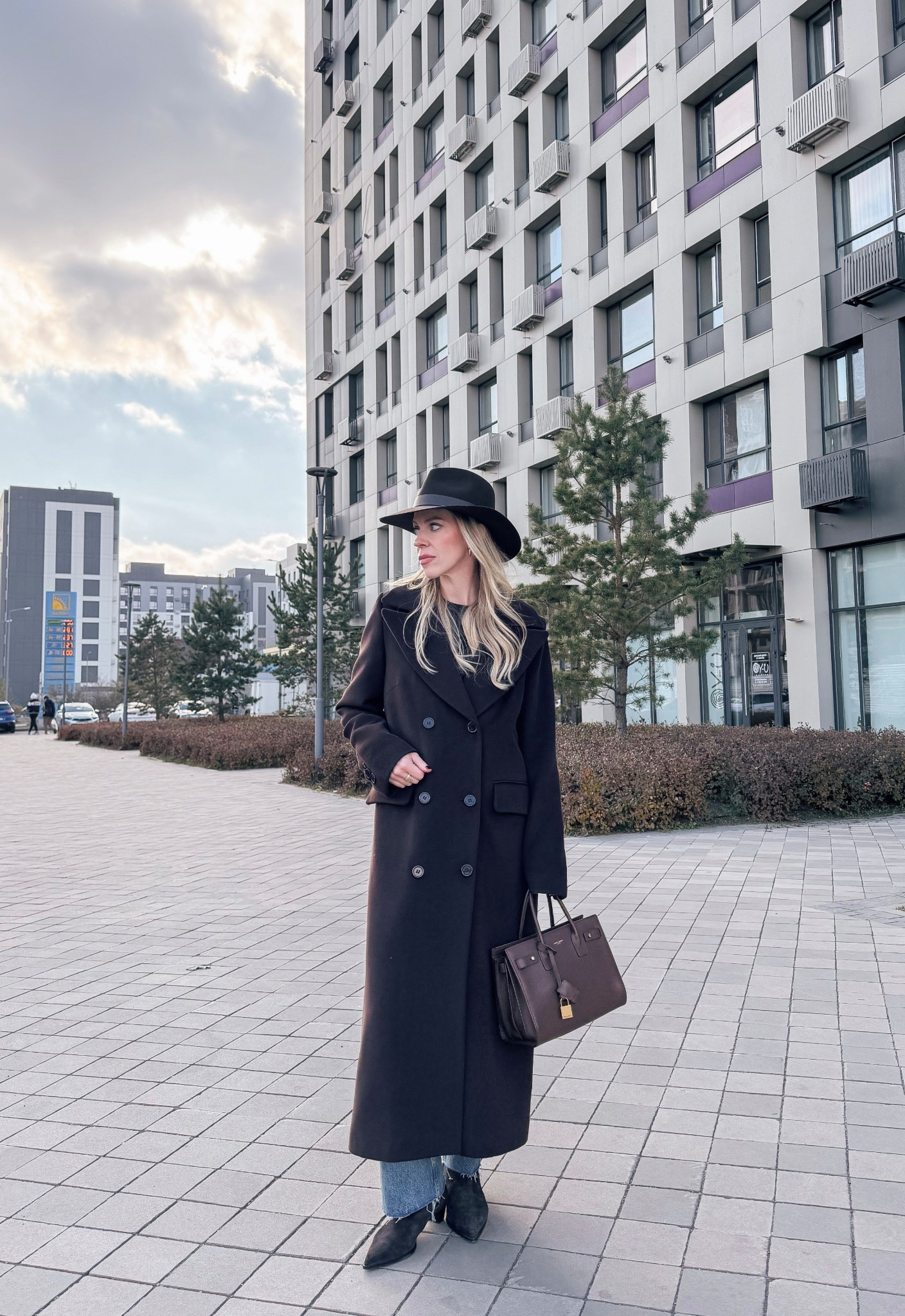 Espresso brown is trending for fall and I’m here for all of it 🤎

This dark brown wool hat is the perfect accessory to top off your look and it’s packable! 

#LTKOver40 #LTKStyleTip #LTKTravel