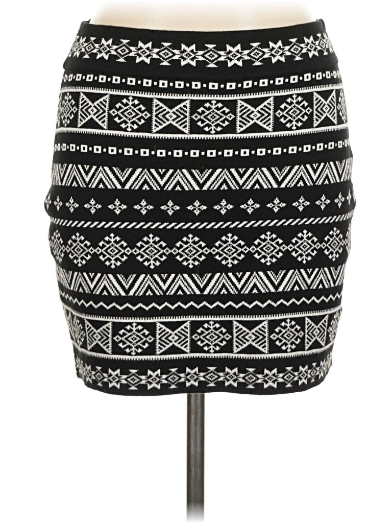 Krimson Klover Graphic Black Casual Skirt Size M - 76% off | ThredUp (US)