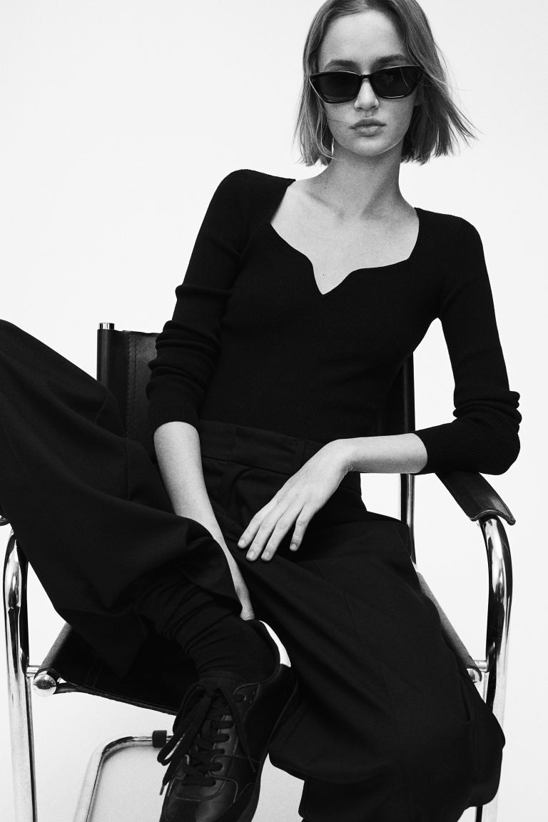 Cat-eye sunglasses | H&M (UK, MY, IN, SG, PH, TW, HK)