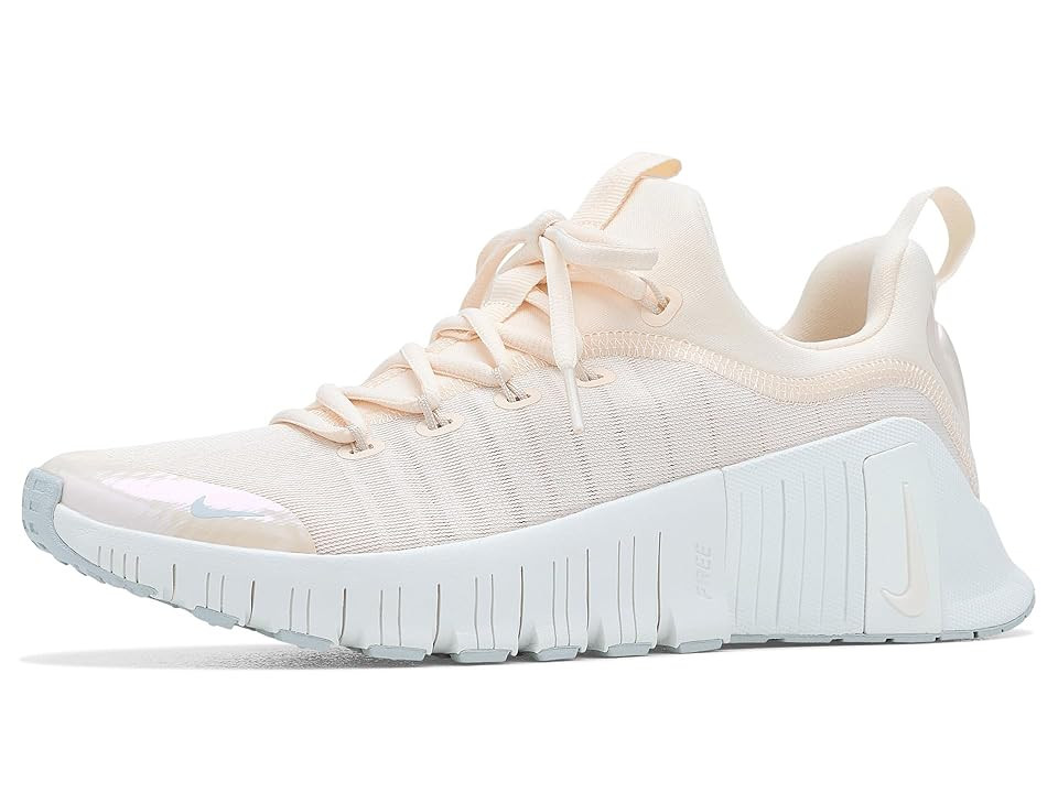 Nike Free Metcon 6 Women's Shoes Chalk/Pure Platinum/Summit White : 11.5 M, Textile | Zappos