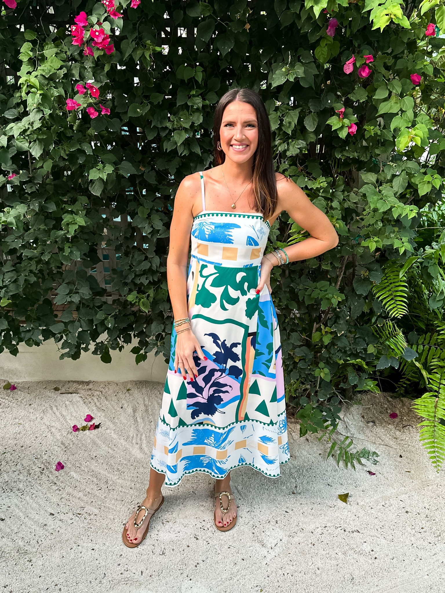 This Amazon dress is so incredibly cute! Wearing a small. 


#LTKFindsUnder50 #LTKStyleTip #LTKFindsUnder100