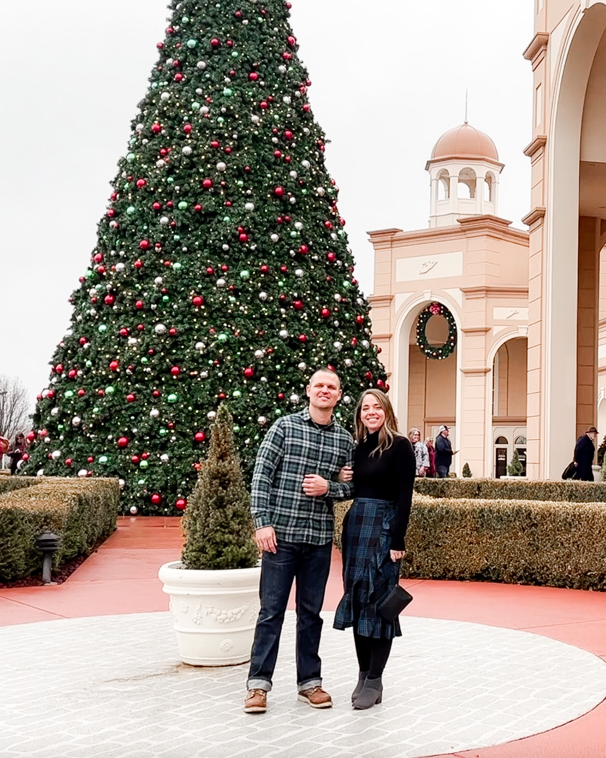Luke and I celebrated our 15 year anniversary yesterday! This time of year is always packed with Christmas activities and birthdays too. Last week we took the family on a little trip to Branson, MO. I found everything for this festive Christmas look from @walmartfashion! #ad #walmartfashion 