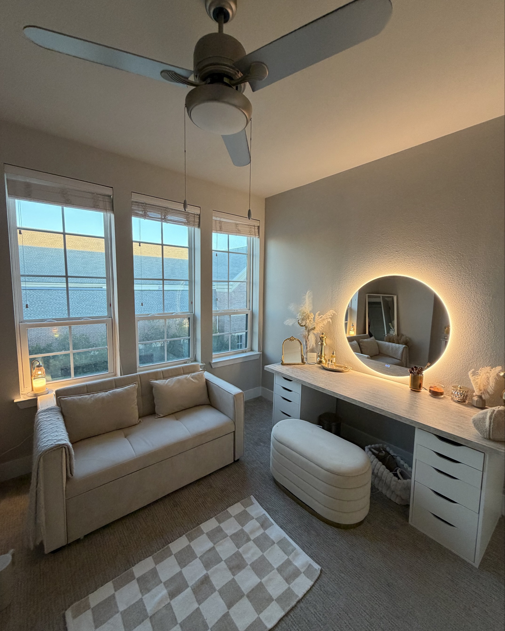 beauty room details🕯️⭐️

#LTKHome
