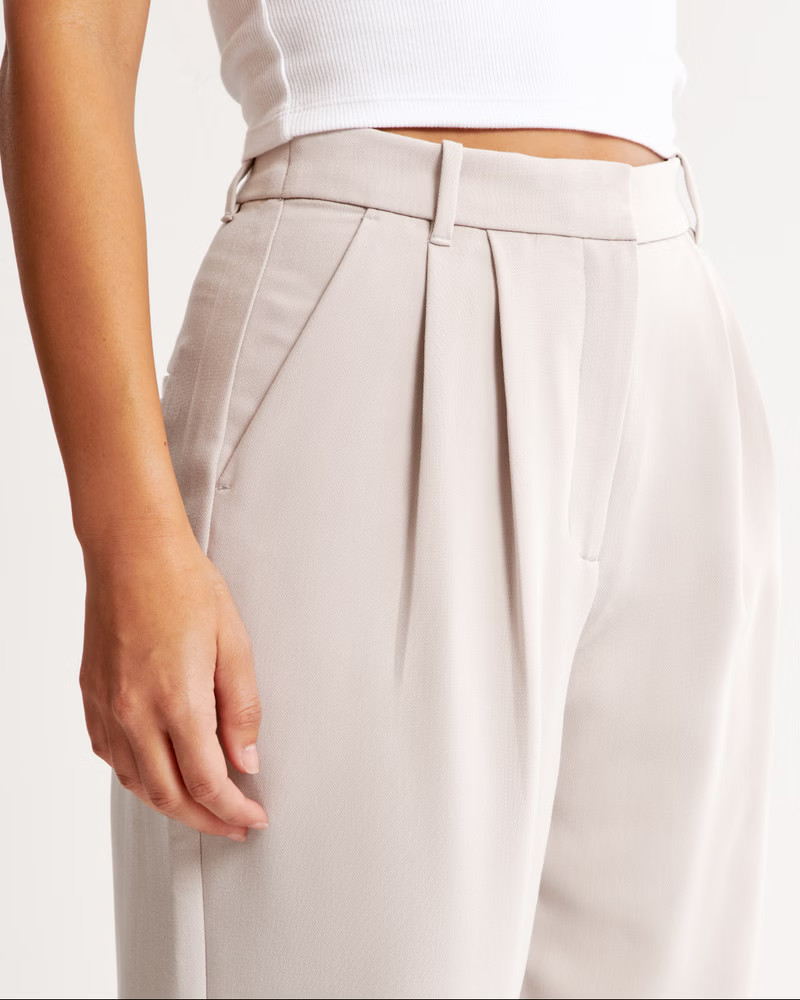 Curve Love A&F Sloane Tailored Wide Leg Pant | Abercrombie & Fitch (US)
