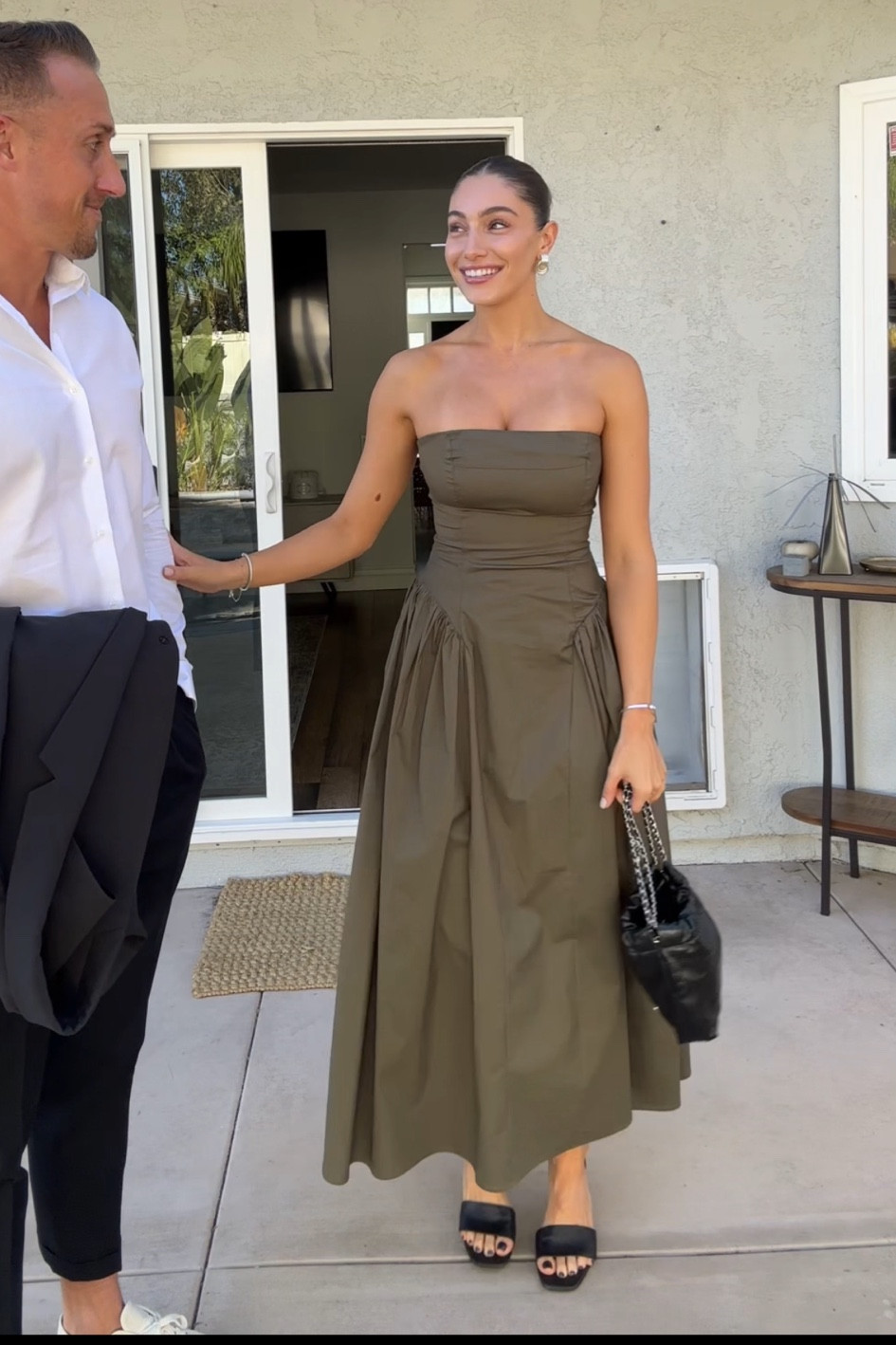 Wedding guest dress! Wearing a size small 