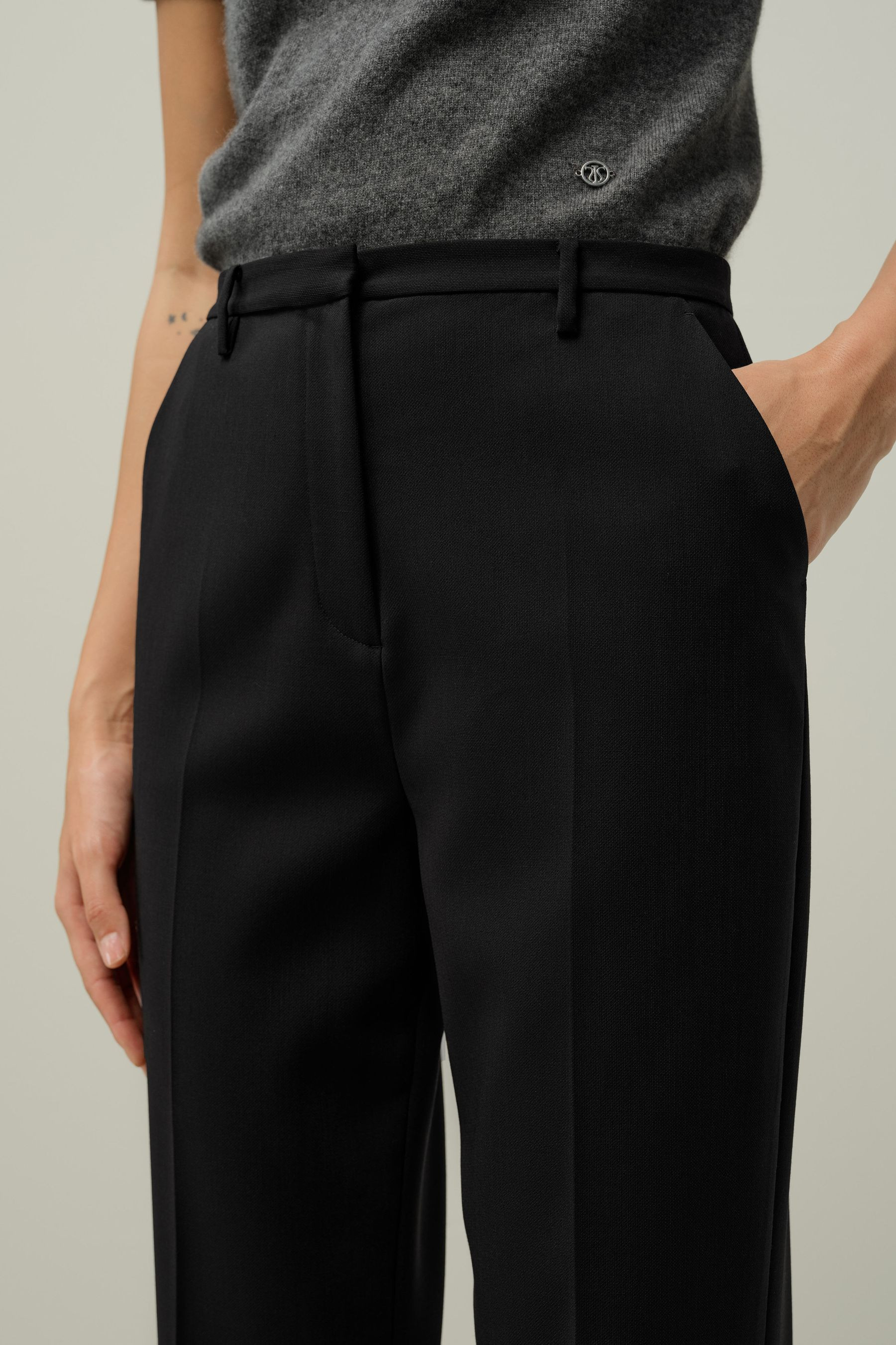 Basic silk-wool blend slim fit trousers | LilySilk