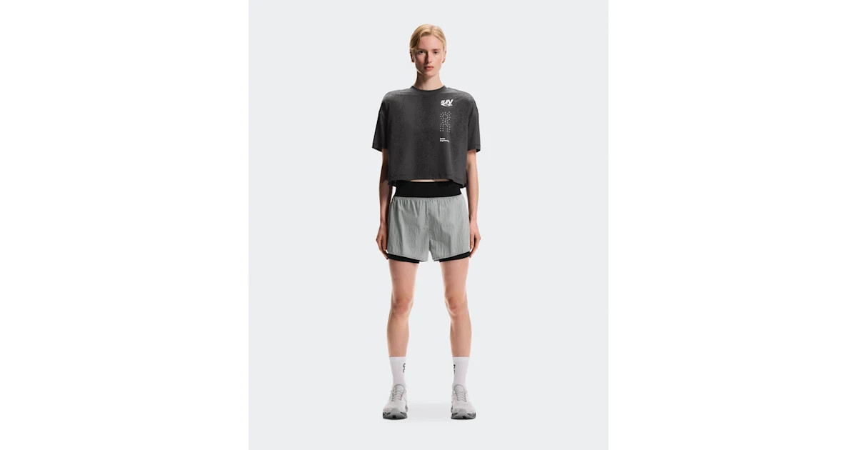 Women's Performance Volt-T Iron | On.com (US)