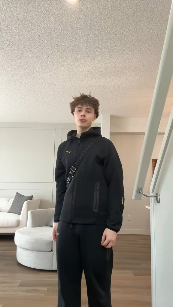 Noah’s fits!!

#LTKBacktoSchool #LTKMens #LTKBeauty