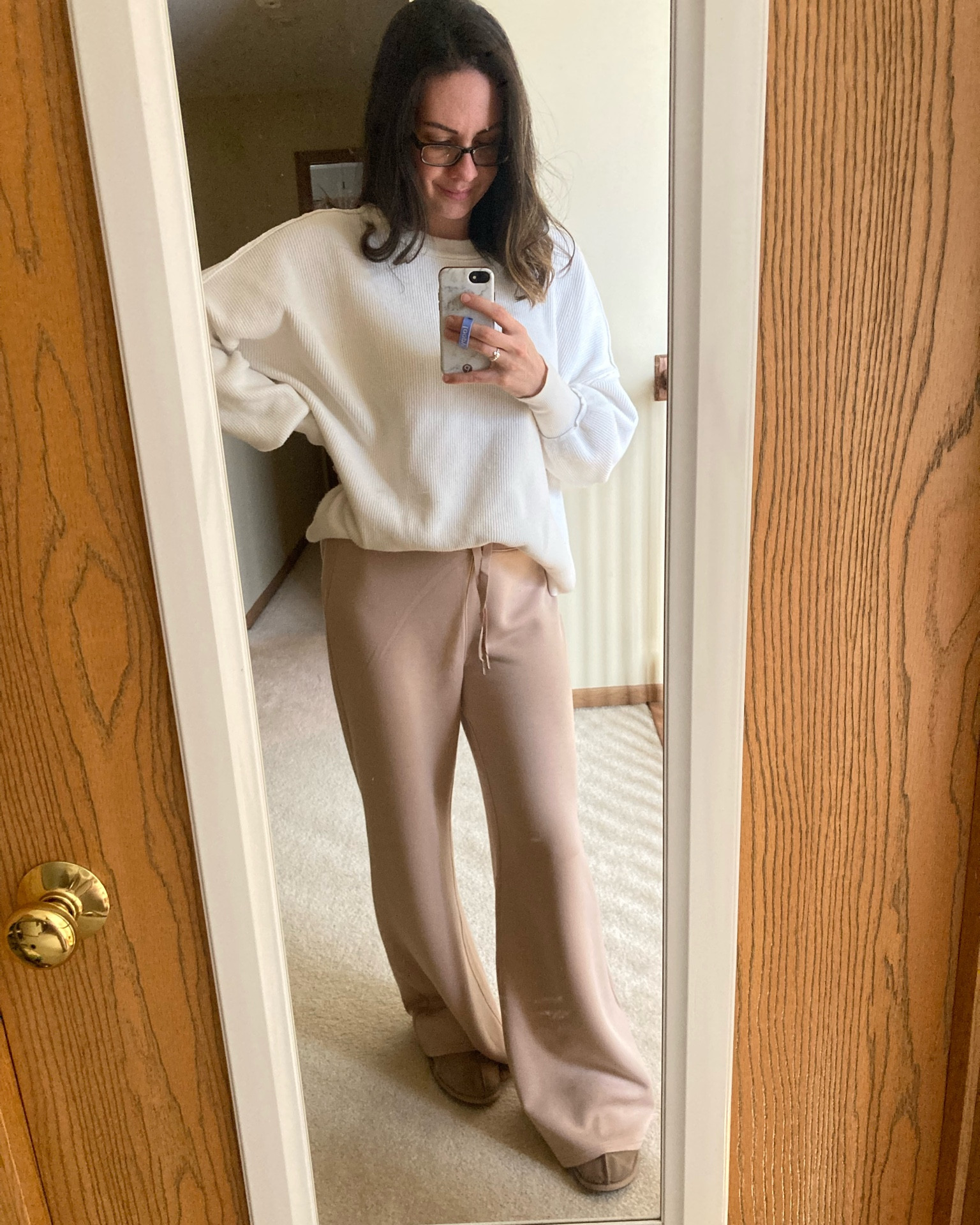 Cozy vibes
Sweater: L
Pants: M Tall

#LTKSeasonal #LTKstyletip #LTKHoliday