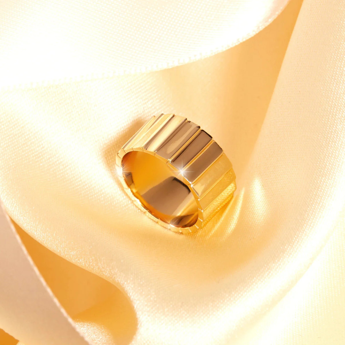 Infinity Ring | AUrate New York