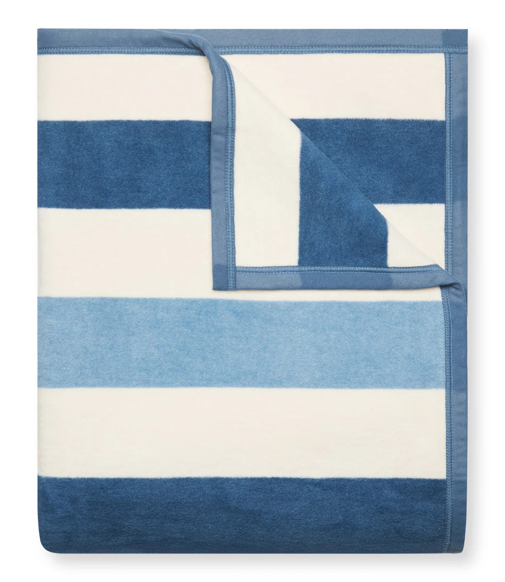 Brant Point Blues Throw Blanket | ChappyWrap | ChappyWrap
