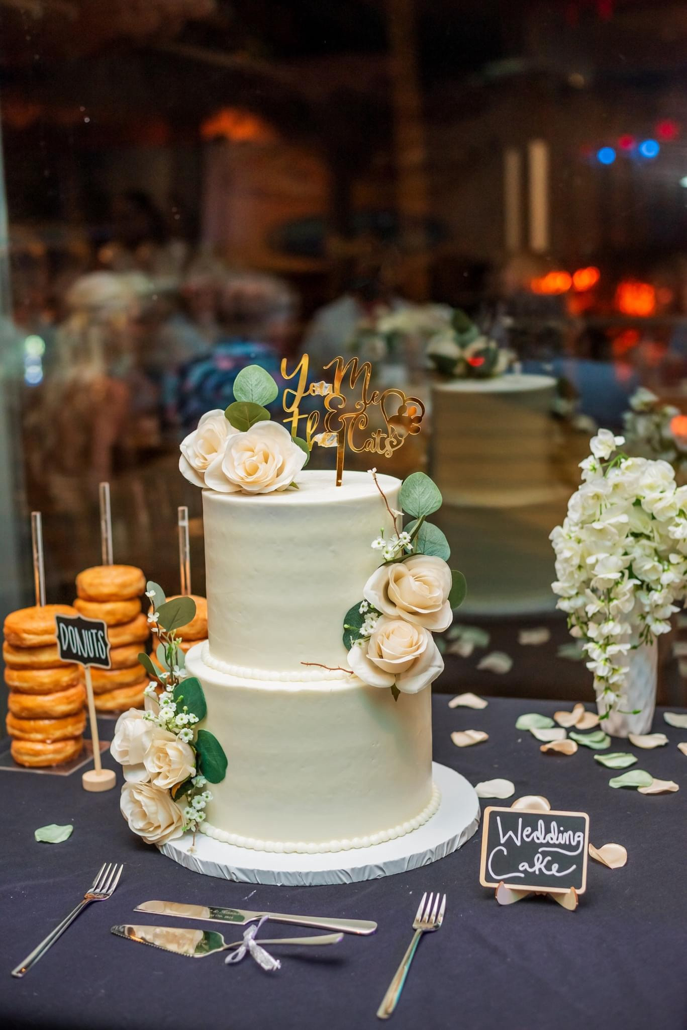 wedding cake topper 

#LTKWedding