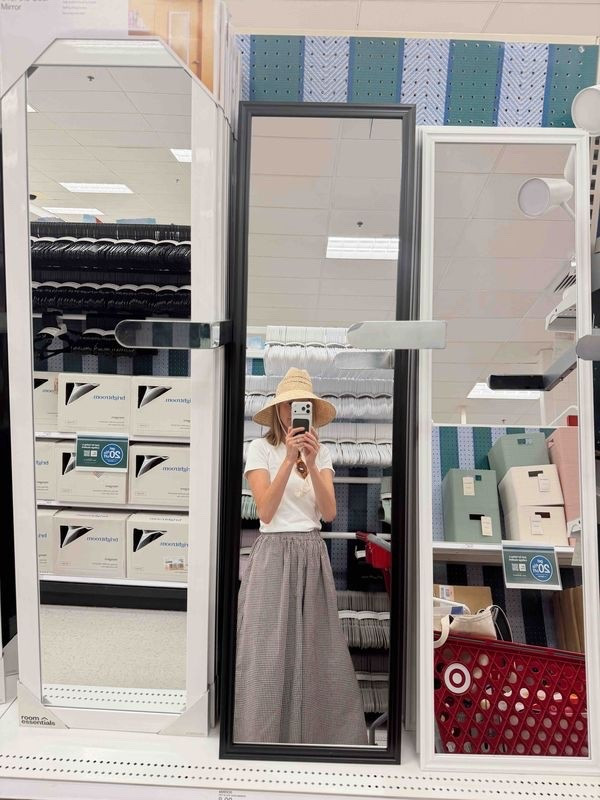 $25 brown gingham pants from Amazon!

Love these comfy fall pants for an easy throw-on-and-go outfit. Pair with a simple white tee and sandals or flats

Mom style, casual outfit, early fall fashion

#LTKmomlife #LTKootd #LTKOver40