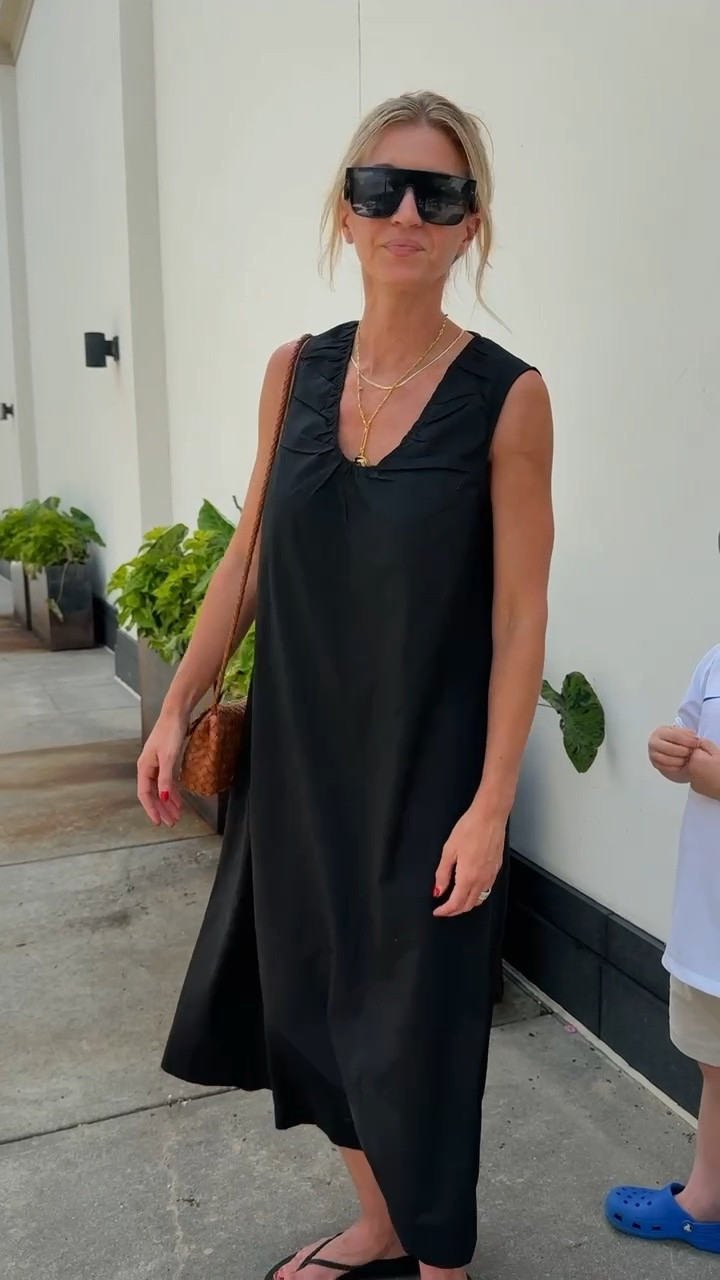 The perfect summer dress! 
Dress: runs TTS, wearing size small

#LTKootd #LTKgrwm #LTKSeasonal
