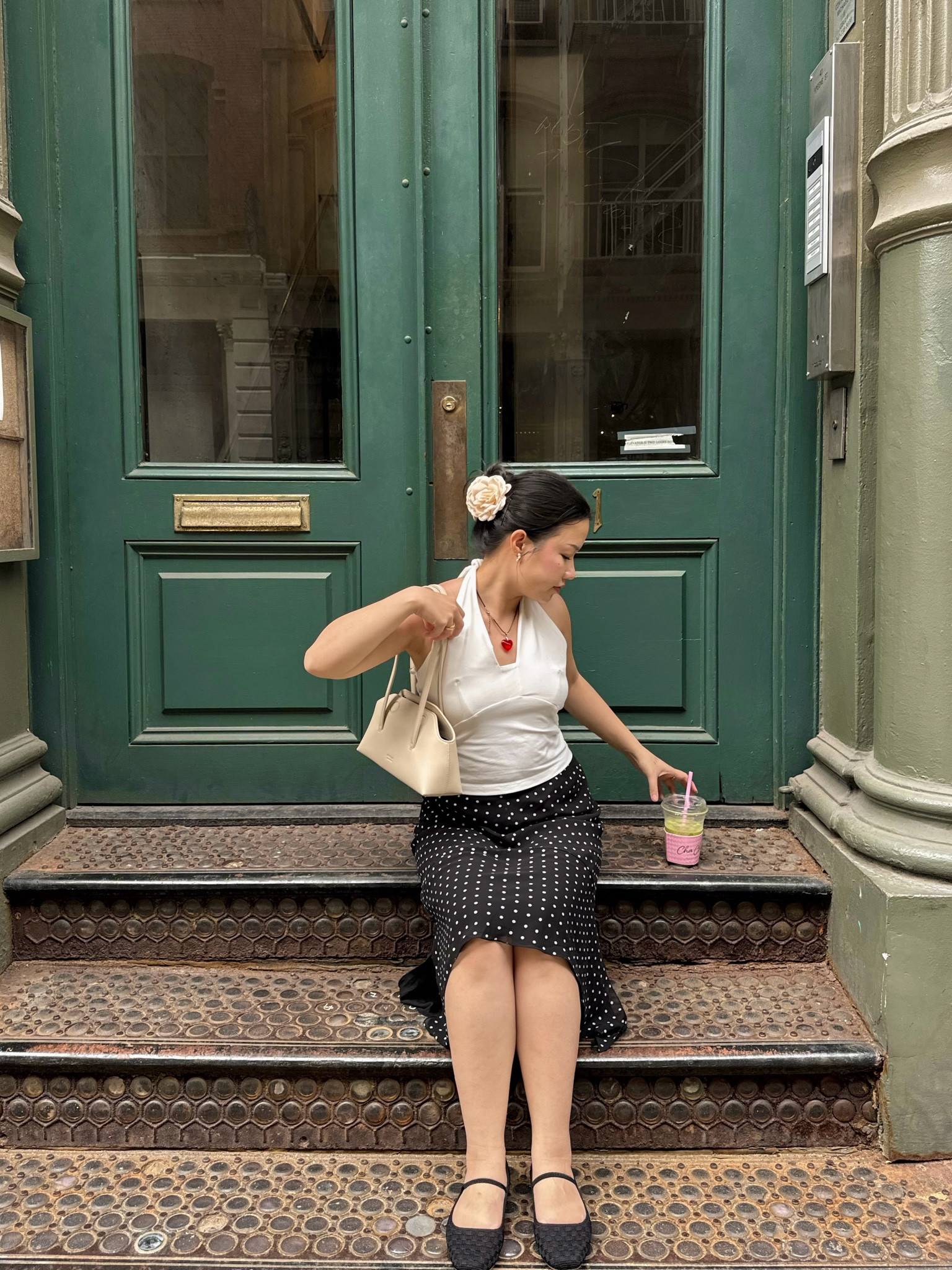 nyc classy chic outfit inspo 🤍

sizing:
top - size S
skirt - size M
shoes - size 6.5 (i sized up 1/2 size and they fit perfectly)

#LTKSeasonal #LTKStyleTip