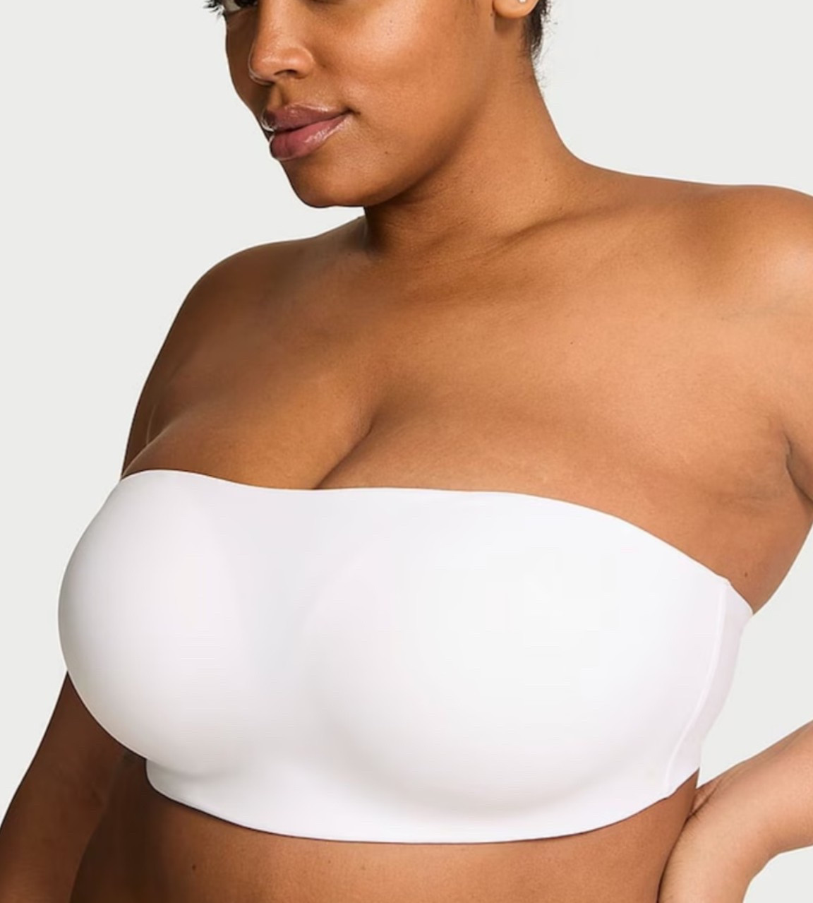 My FAVE strapless bra 🤍🔗👀

#LTKplussize