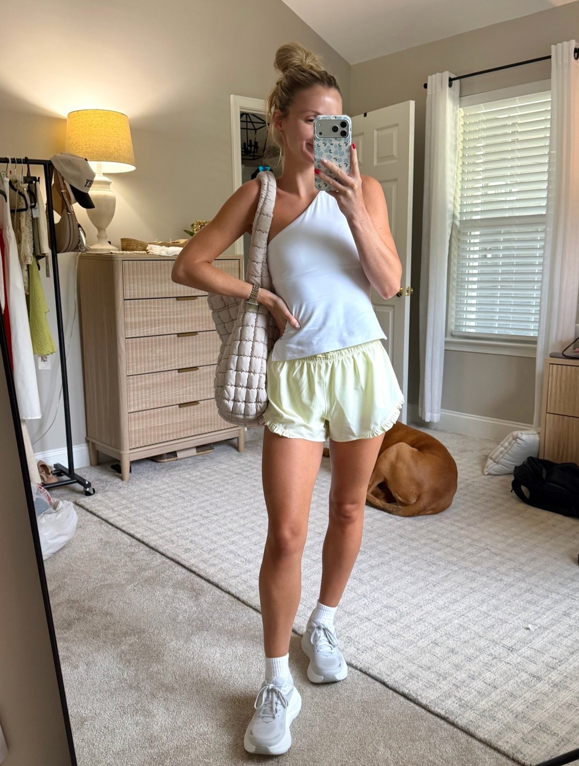 Happy Friday! Ignore the mess 🙃 
Todays gym fit- my fave @Aerie shorts that I have in 3 colors and my new one-shoulder tank, I’m obsessed 😍 
My go-to gym bag is a quilted puffer tote because it’s not too big & I can just carry it around with me! Got this one from @Target !!

My shorts are still 50% off making them only $30 & the tank is 30% off 🫶🏻 (wearing XS in both) 


#aeriefinds #aerieoffline #gymoutfits #activewear #workoutoutfits #hokas #gymootd #OOTD

#LTKootd #LTKfitnessgoals #LTKActive