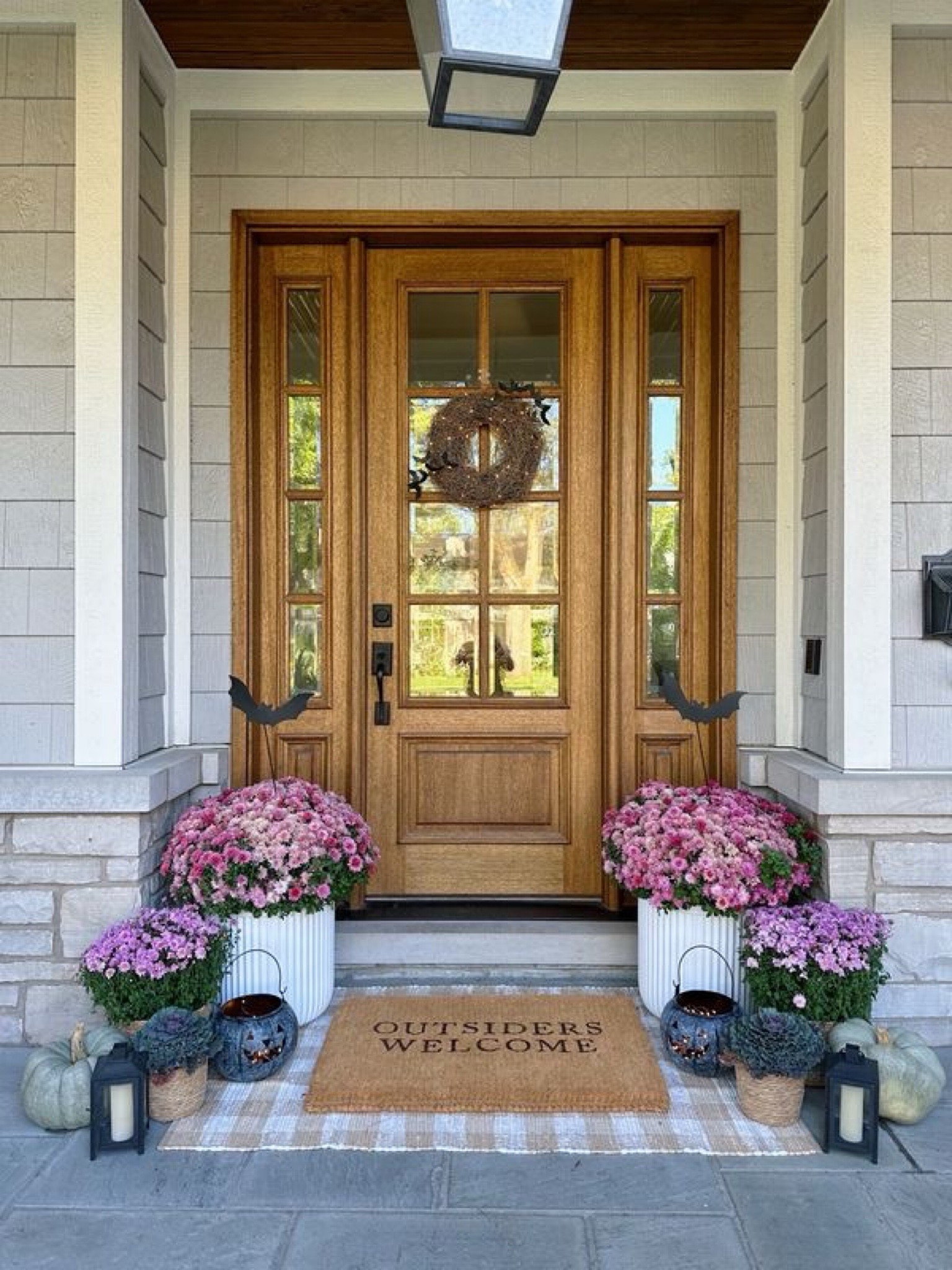 Halloween decor for your front door!! 

#LTKHalloween #LTKsalealert #LTKSeasonal