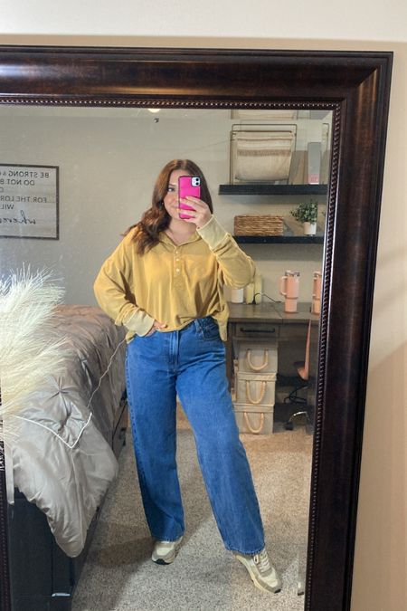 Mustard/gold henley top- perfect for fall
Oversized denim jeans - size 29