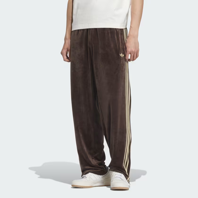 FB TP VELOUR Track Joggers | adidas (UK)