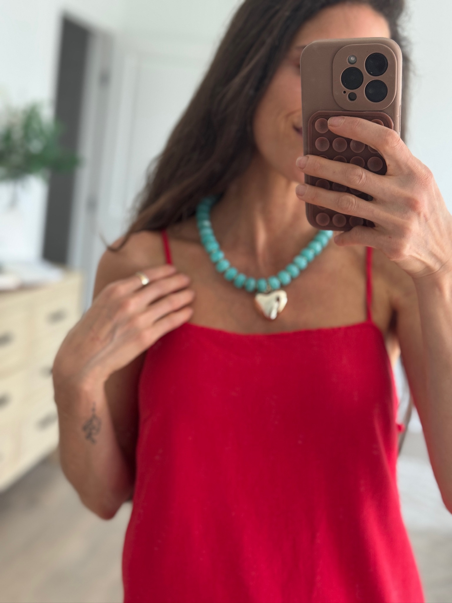 This set is SO good. The color, the fit, the lightweight feel… it’s an easy throw on that still looks put together.

Perfect for vacation, summer nights, or anything you want to feel comfy but cute.

#LTKootd #LTKSeasonal #LTKmomlife